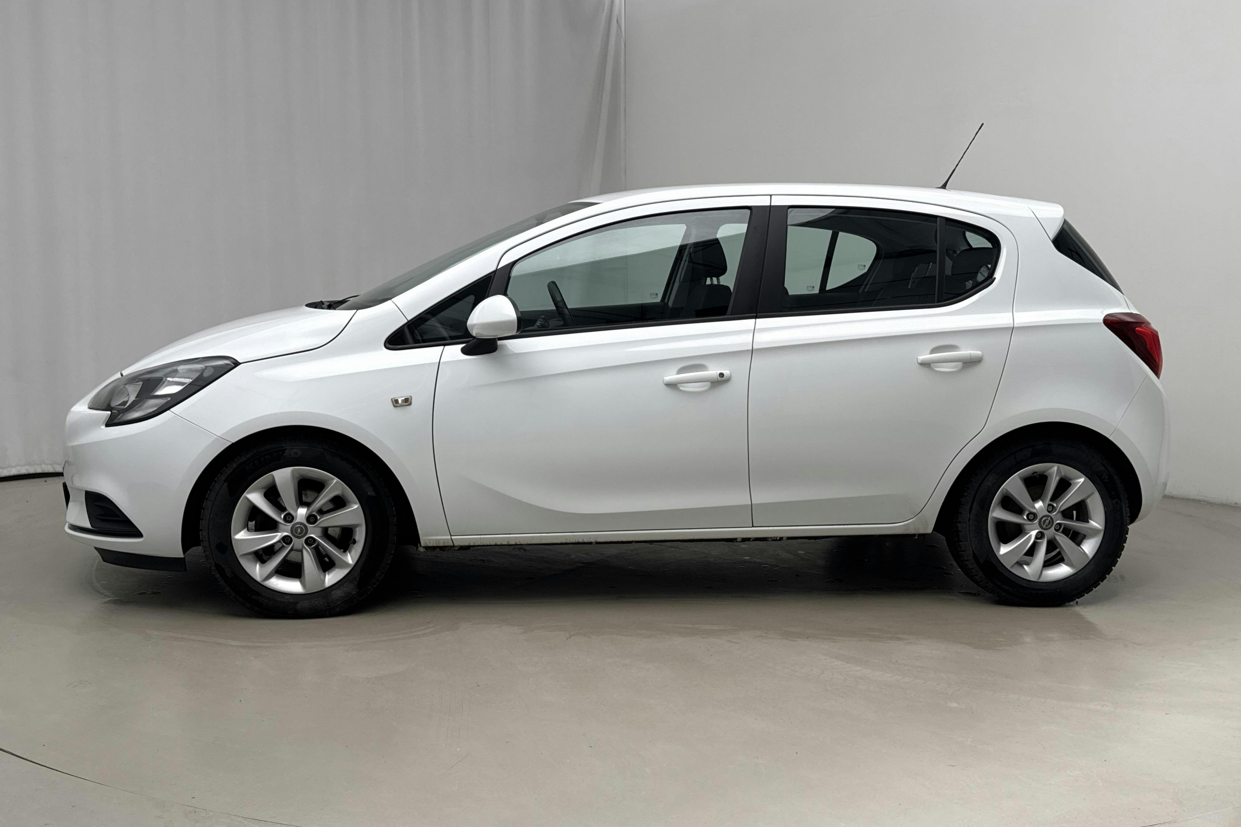 Presentation photo 2 of 15: Opel Corsa 1.4 ECOTEC 5dr (90hk) - 54 670 km - Manual - white - 2016