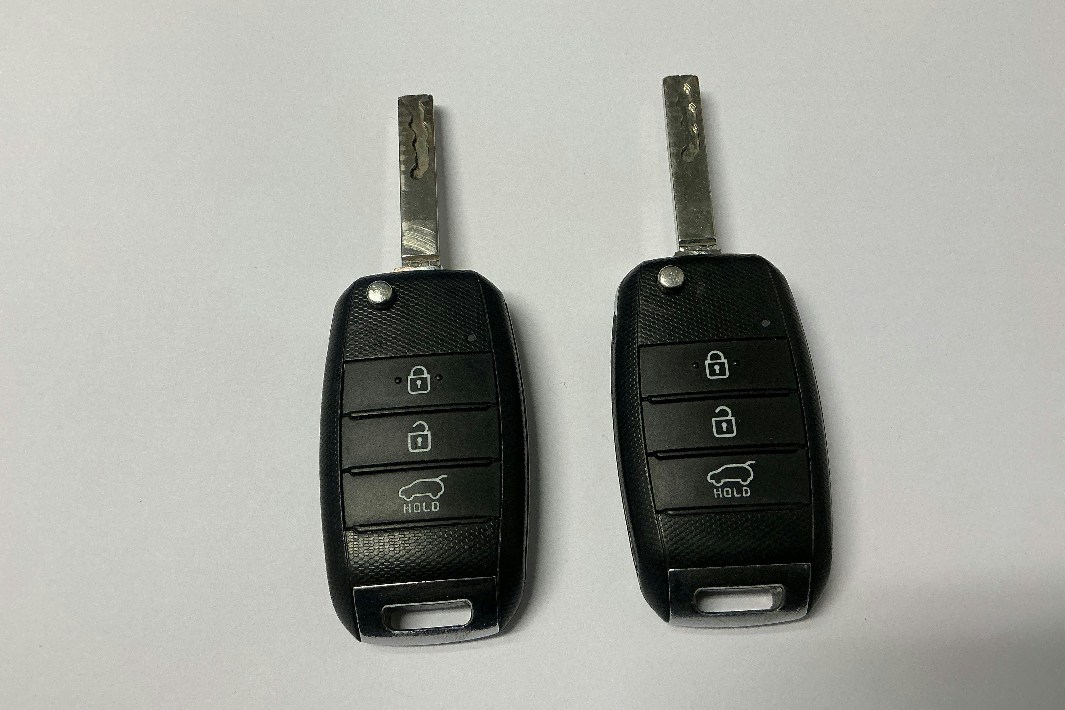 Esitlusfoto 16 aadressil 16: KIA Stonic 1.0 T-GDi (120hk) - 97 800 km - Käsitsi - hall - 2018