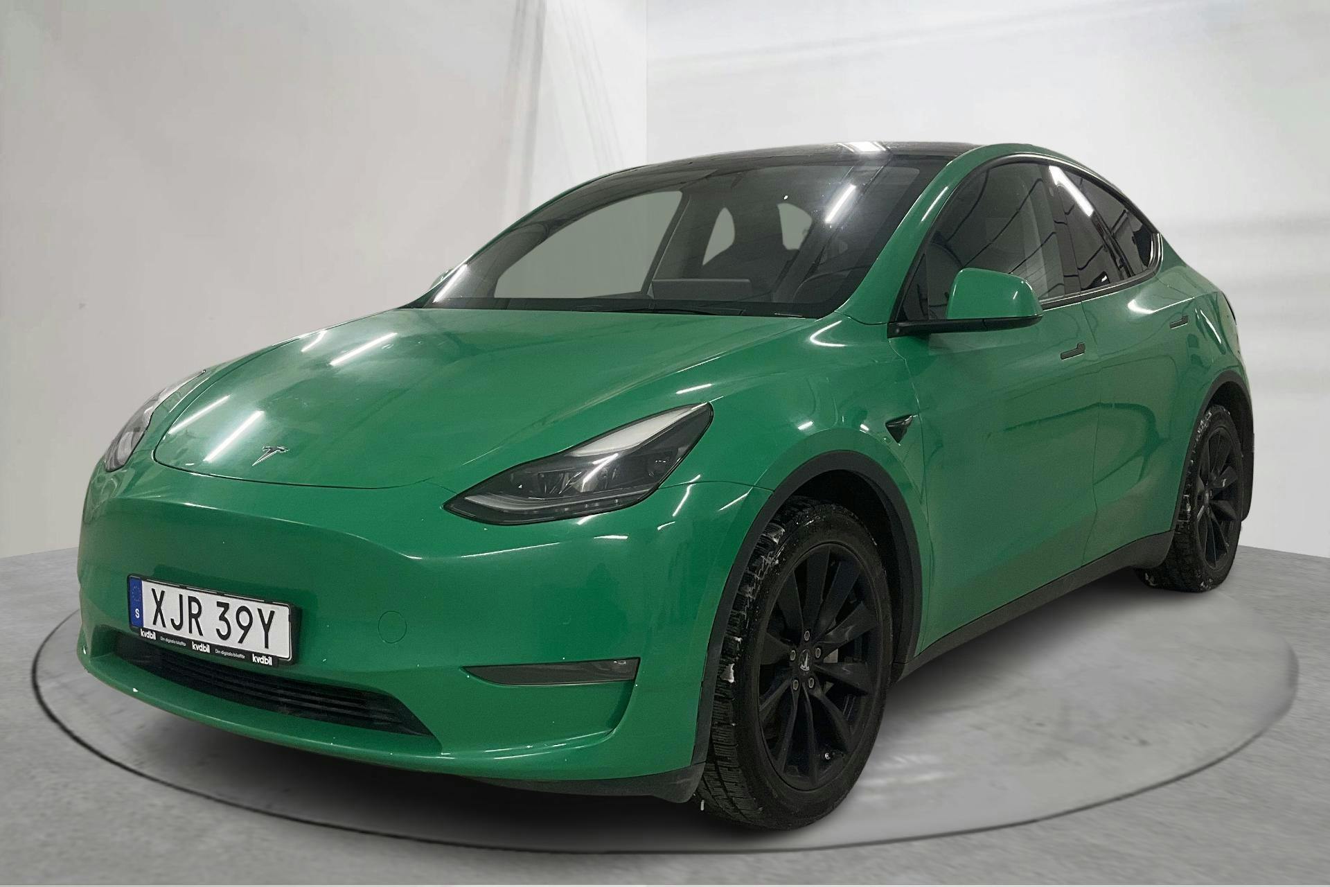 Presentation photo 1 of 22: Tesla Model Y Long Range Dual Motor AWD - 97 050 km - Automatic - green - 2021
