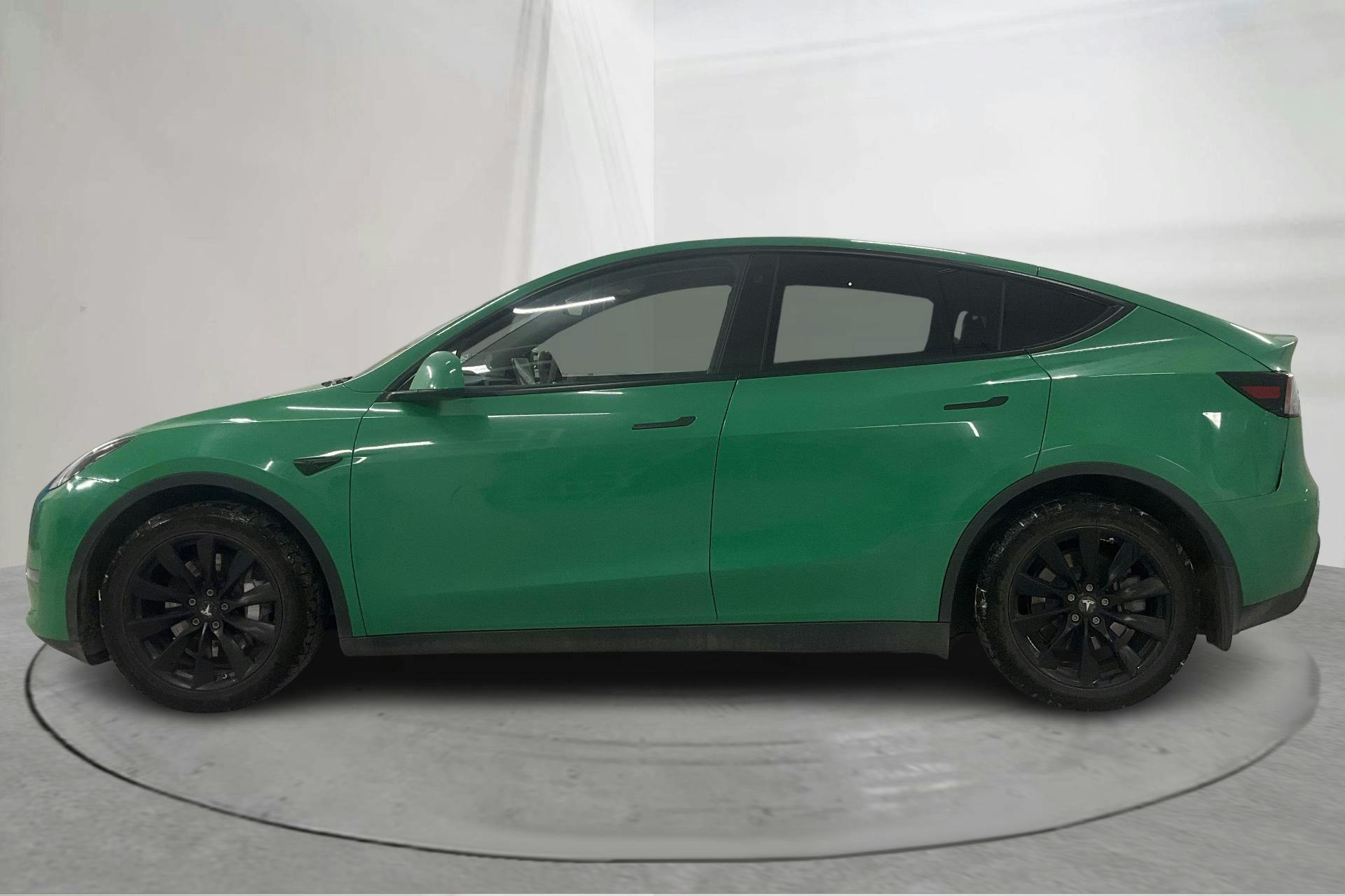 Presentation photo 2 of 22: Tesla Model Y Long Range Dual Motor AWD - 97 050 km - Automatic - green - 2021