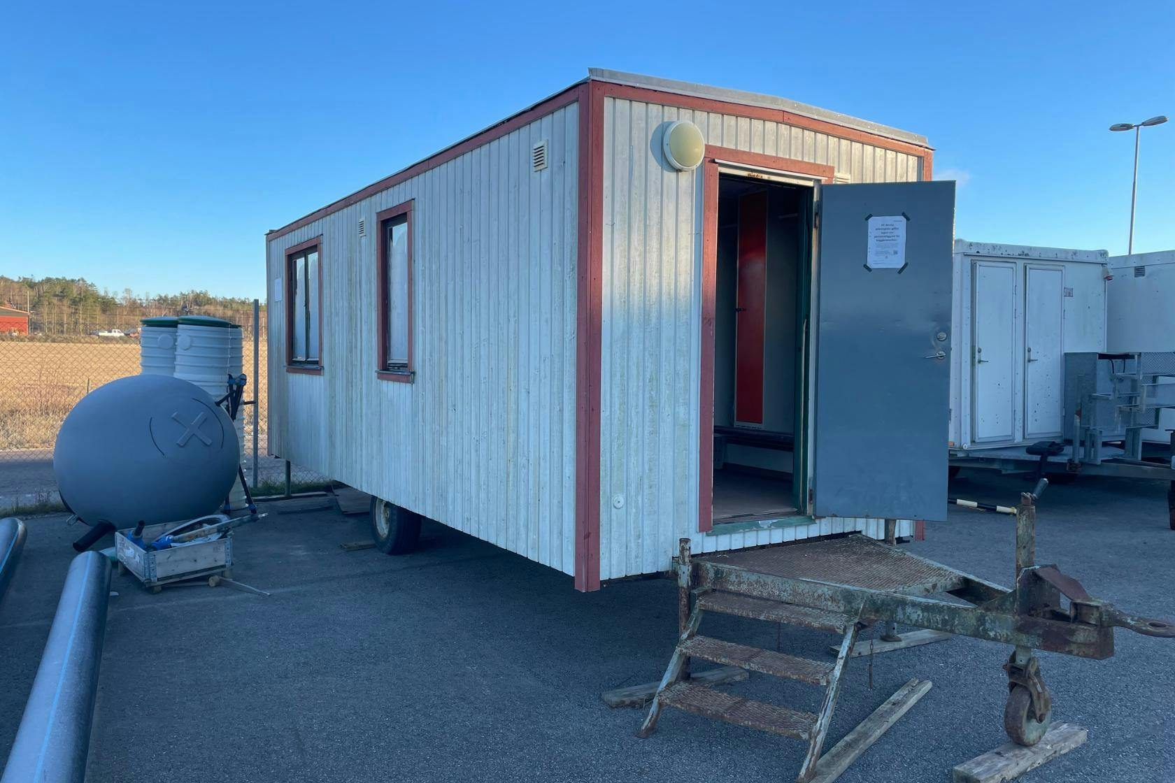 Esittelykuva 2 osoitteesta 41: Manskapsvagn okänt fabrikat - 0 km