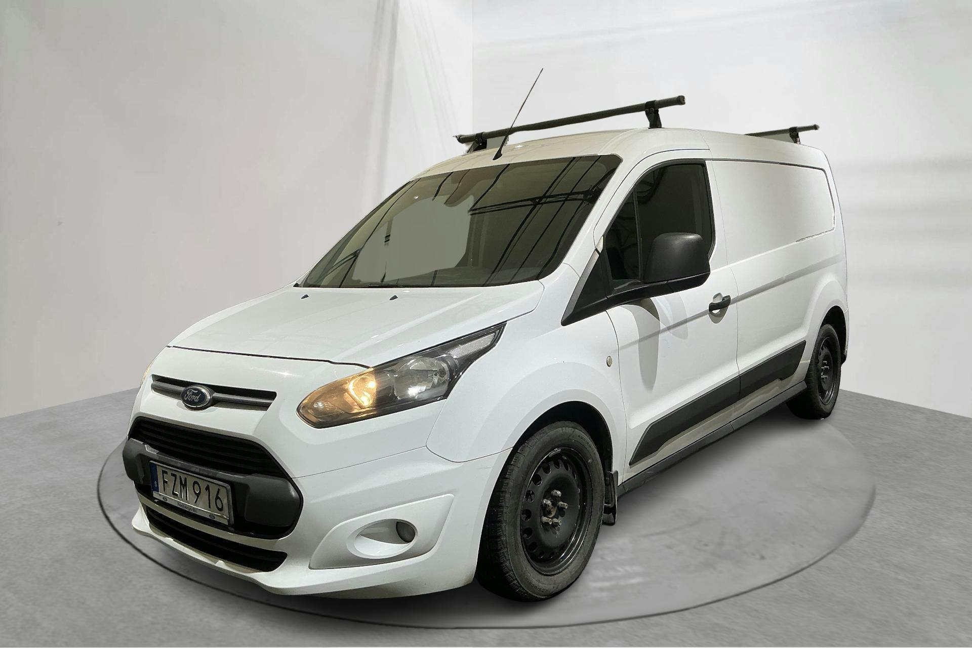Presentation photo 1 of 16: Ford Transit Connect 1.6 TDCi (95hk) - 154 360 km - Manual - white - 2015