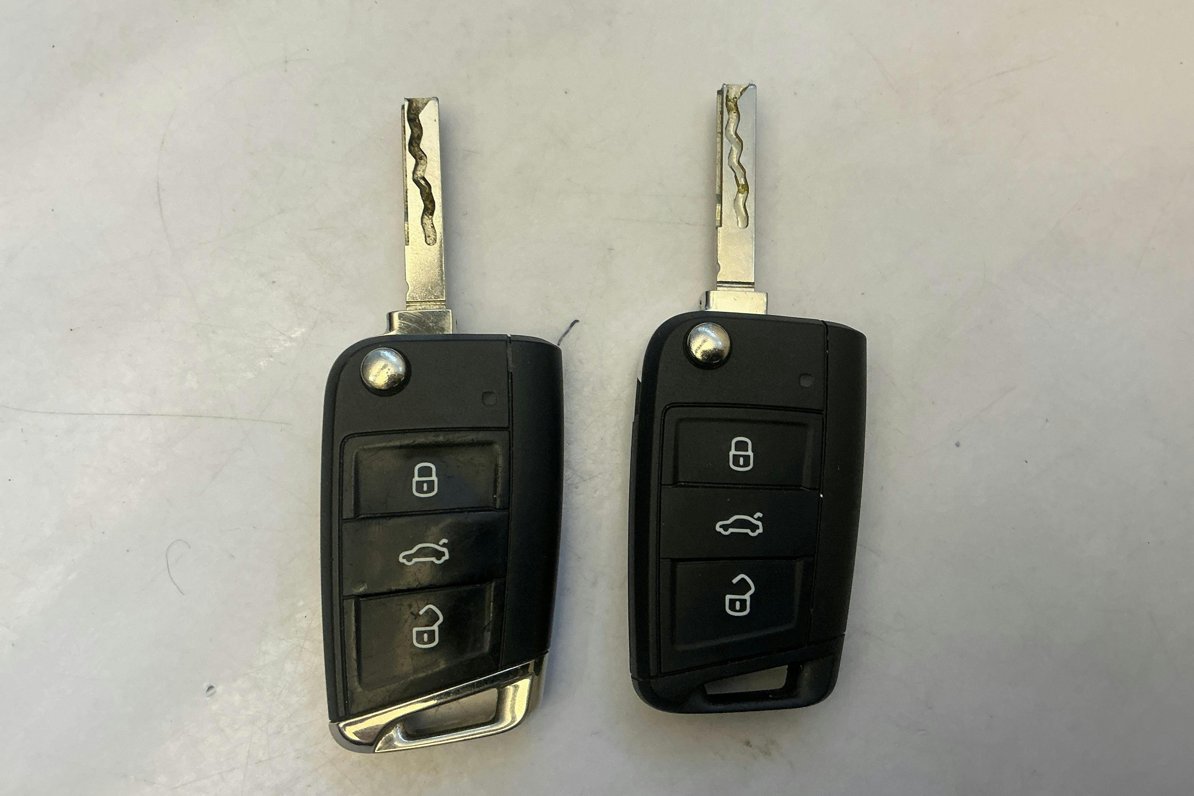 Presentationsfoto 15 av 15: VW Tiguan 1.4 TSI eHybrid (245hk) - 6 067 mil - Automat - vit - 2023