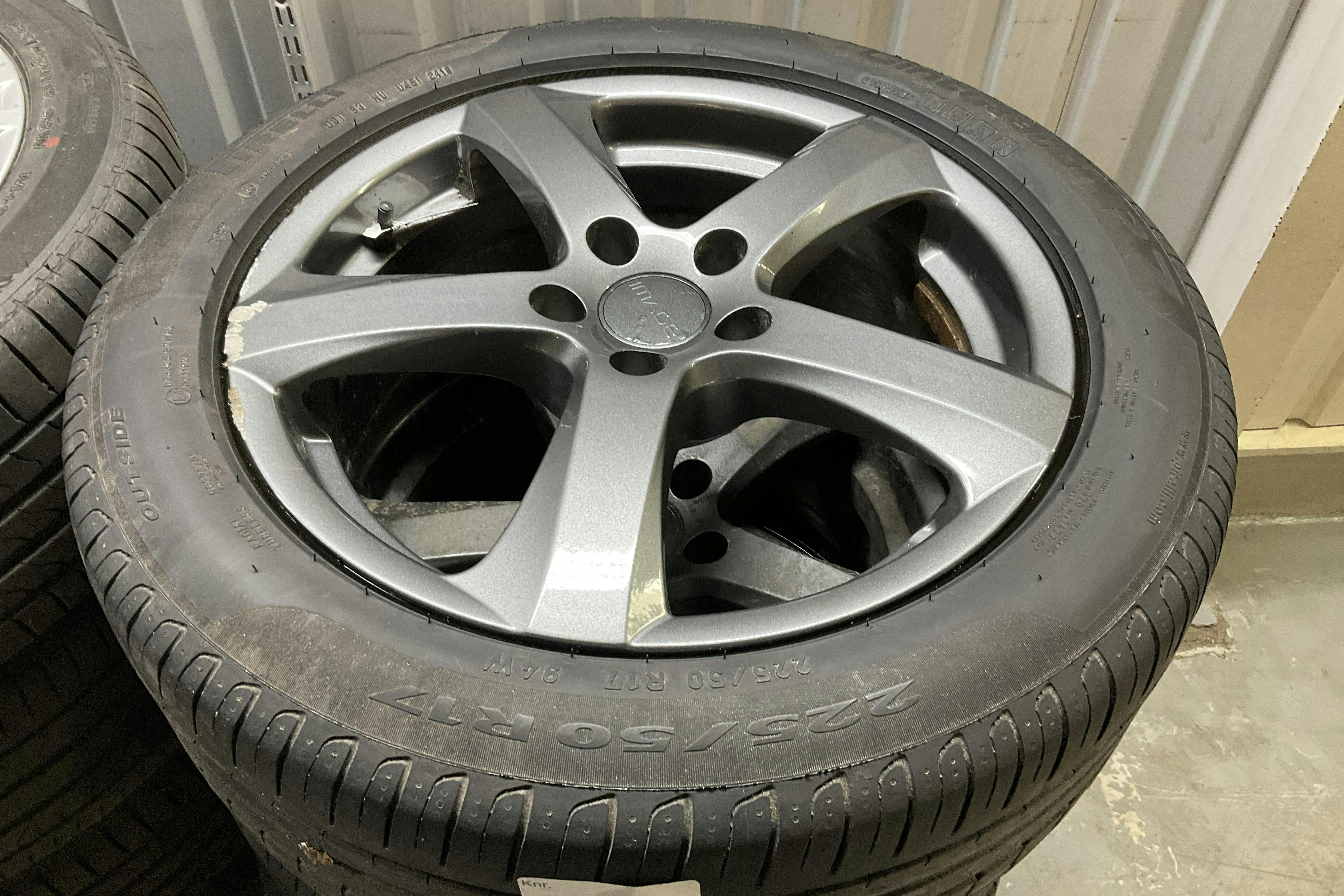 Presentation photo 15 of 15: Skoda Octavia Scout II 2.0 TDI 4X4 (184hk) - 153 850 km - Automatic - white - 2020