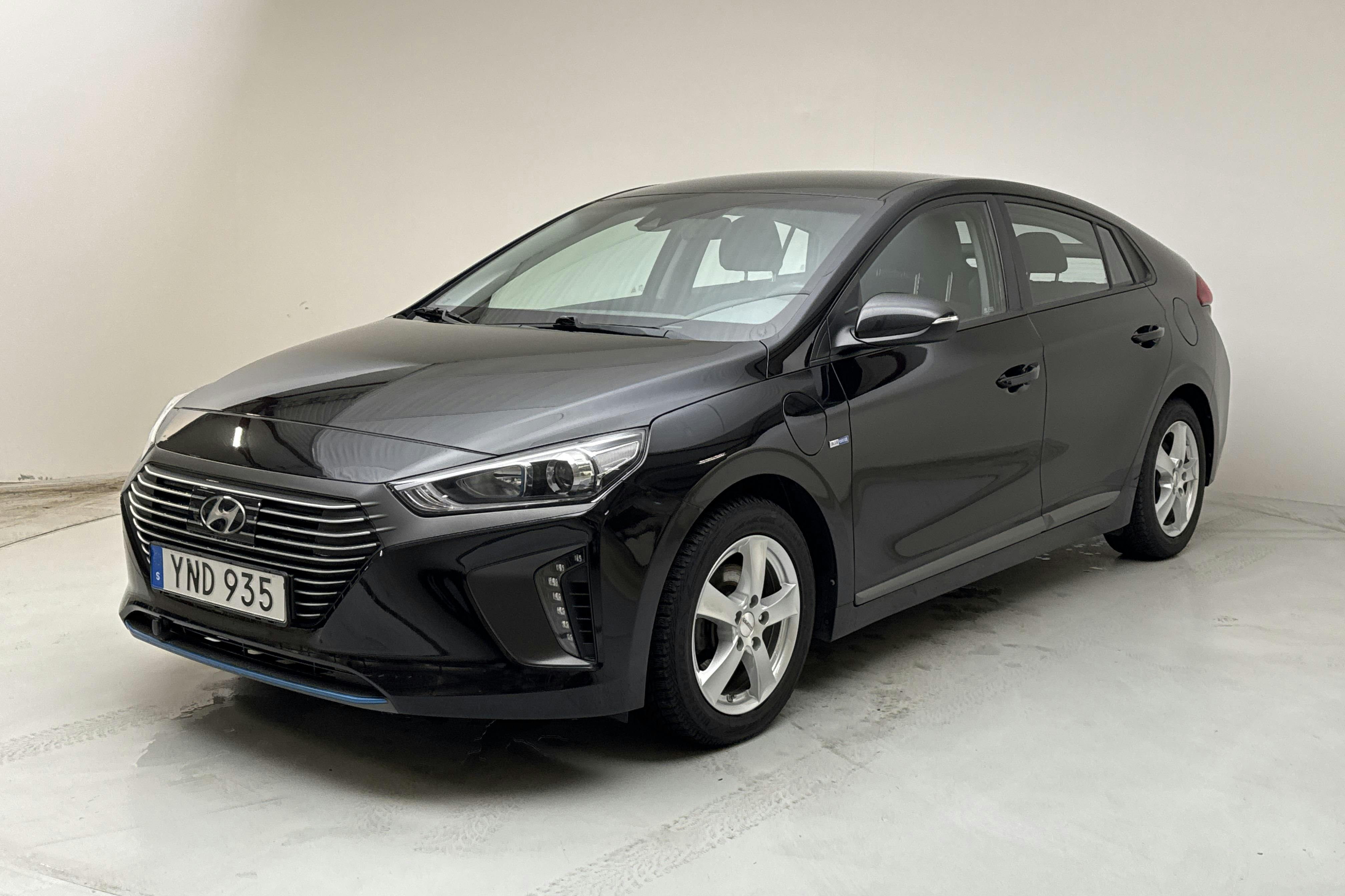 Hyundai IONIQ Plug-in (141hk) - 7 198 mil - Automat - svart - 2018