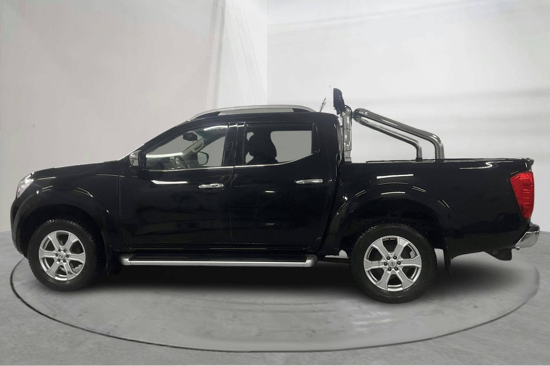 Presentationsfoto 2 av 19: Nissan Navara 2.3 dCi 4x4 (190hk) - 11 692 mil - Automat - svart - 2018