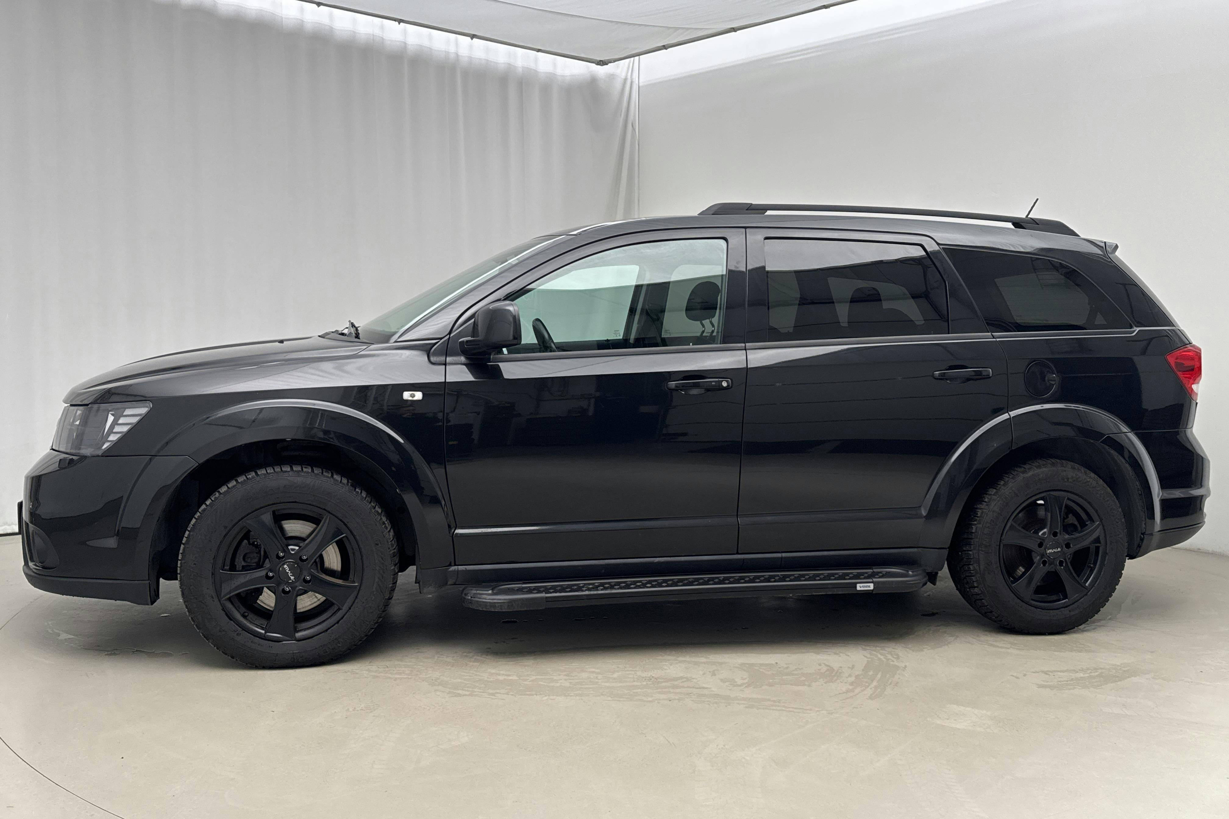 Presentation photo 2 of 21: Fiat Freemont 2.0 Multijet AWD (170hk) - 120 890 km - Automatic - black - 2014