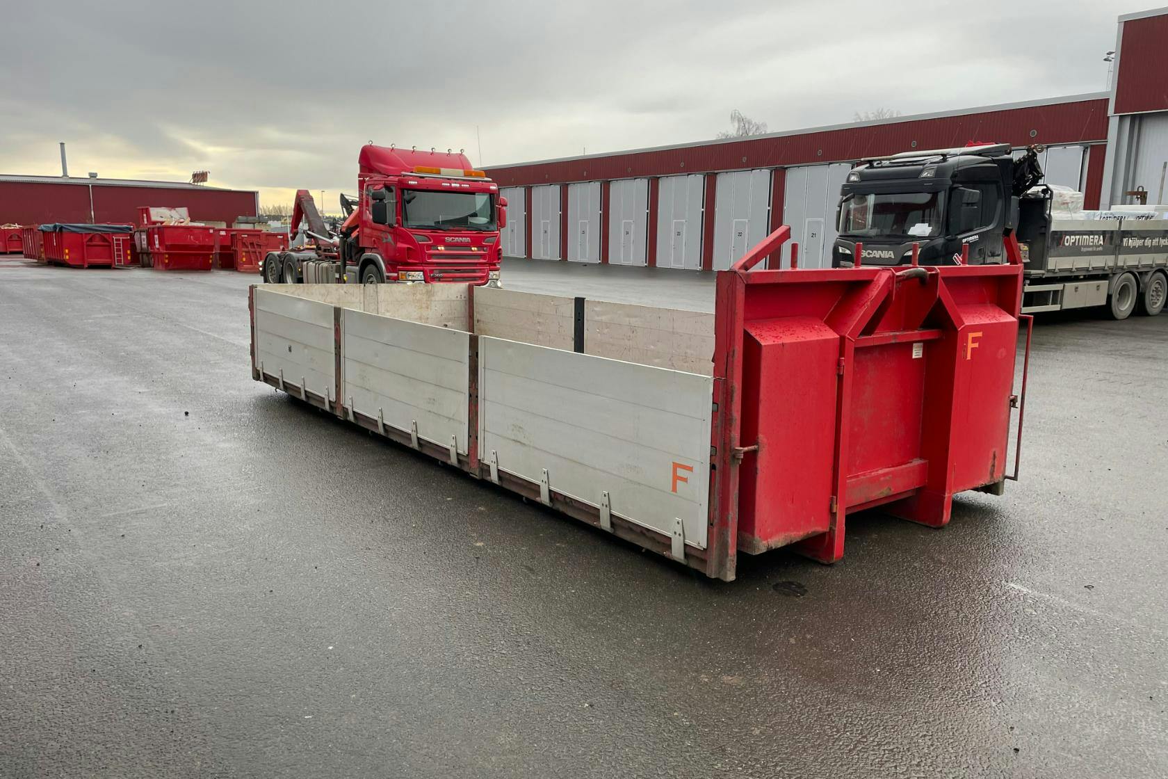 Esittelykuva 2 osoitteesta 19: FLAKAB Lastväxlarflak - 0 km