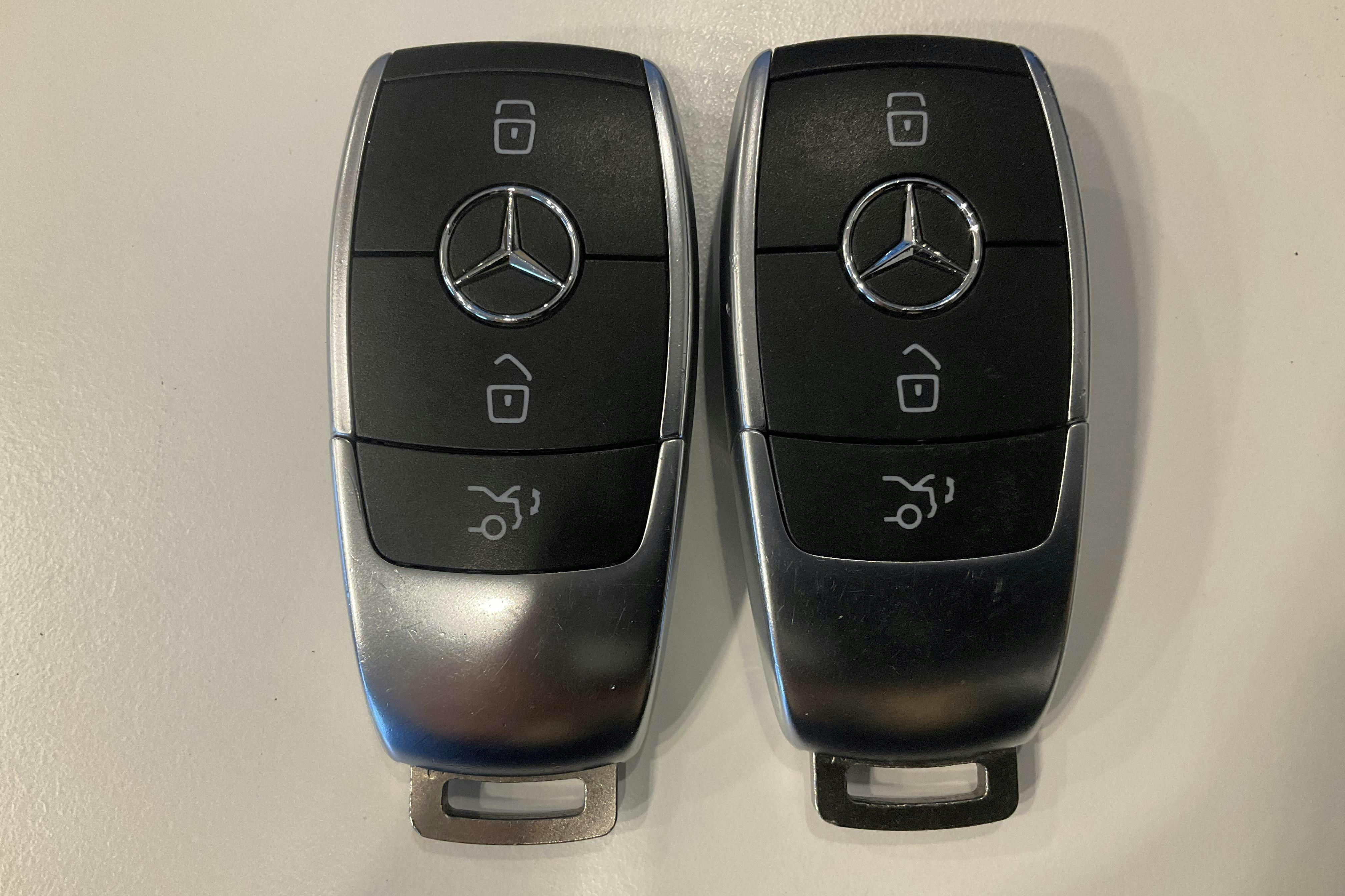 Esittelykuva 20 osoitteesta 20: Mercedes GLC 300 e 4MATIC X253 (333hk) - 77 960 km - Automaattinen - harmaa - 2022