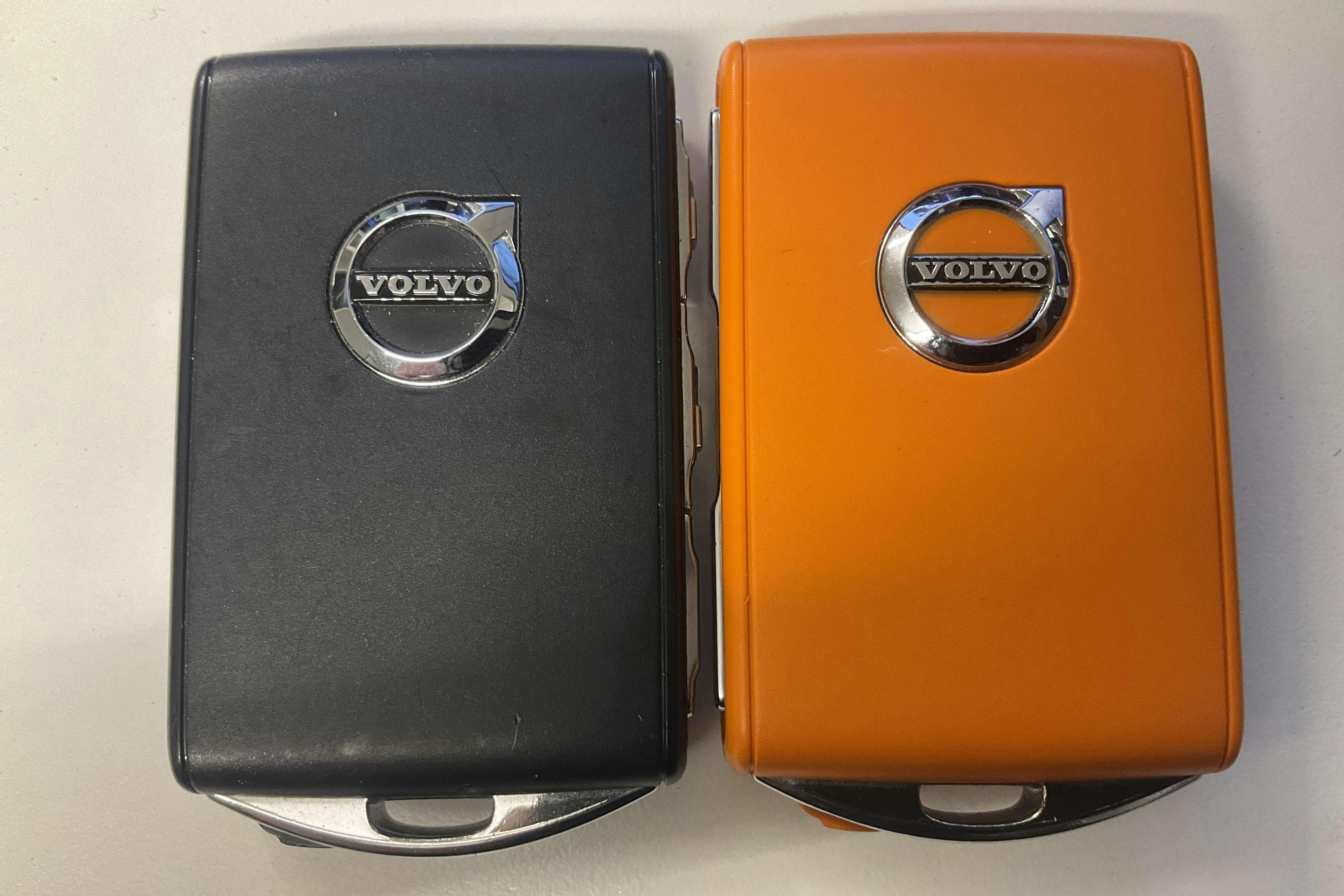 Esitlusfoto 24 aadressil 24: Volvo XC60 T6 AWD Recharge (350hk) - 43 200 km - Automaatne - valge - 2023