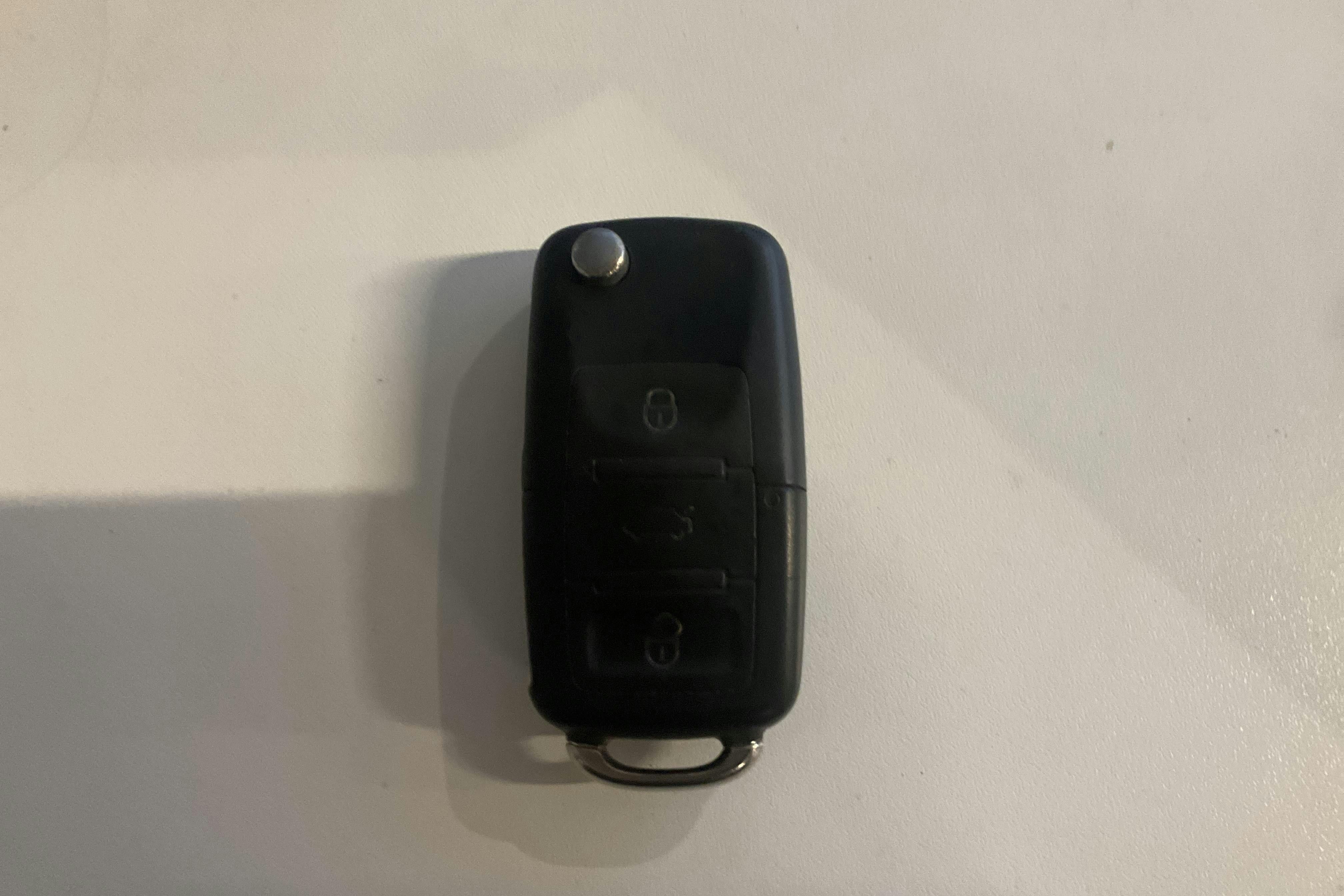 Presentationsfoto 16 av 16: VW Caddy 1.9 TDI Skåp (105hk) - 25 033 mil - Manuell - vit - 2008