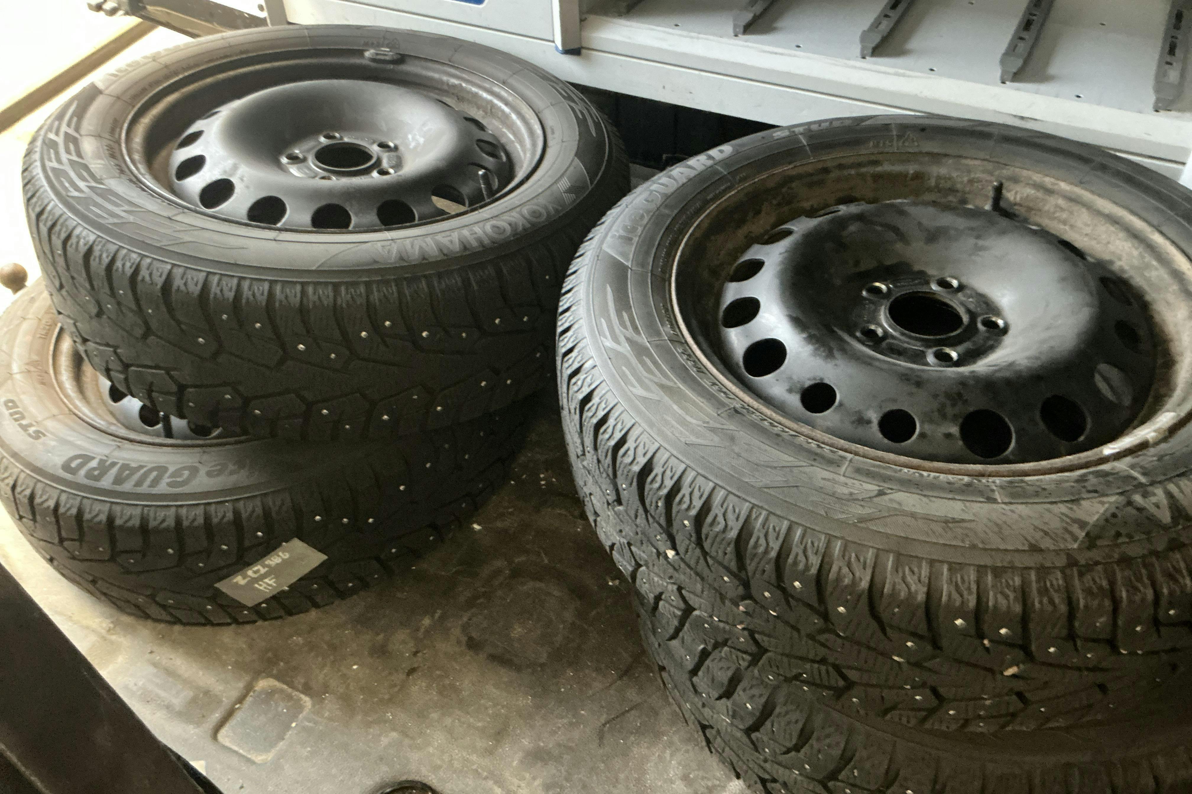 Presentationsfoto 14 av 14: Ford Transit Connect 1.5 TDCi (100hk) - 19 884 mil - Manuell - svart - 2018