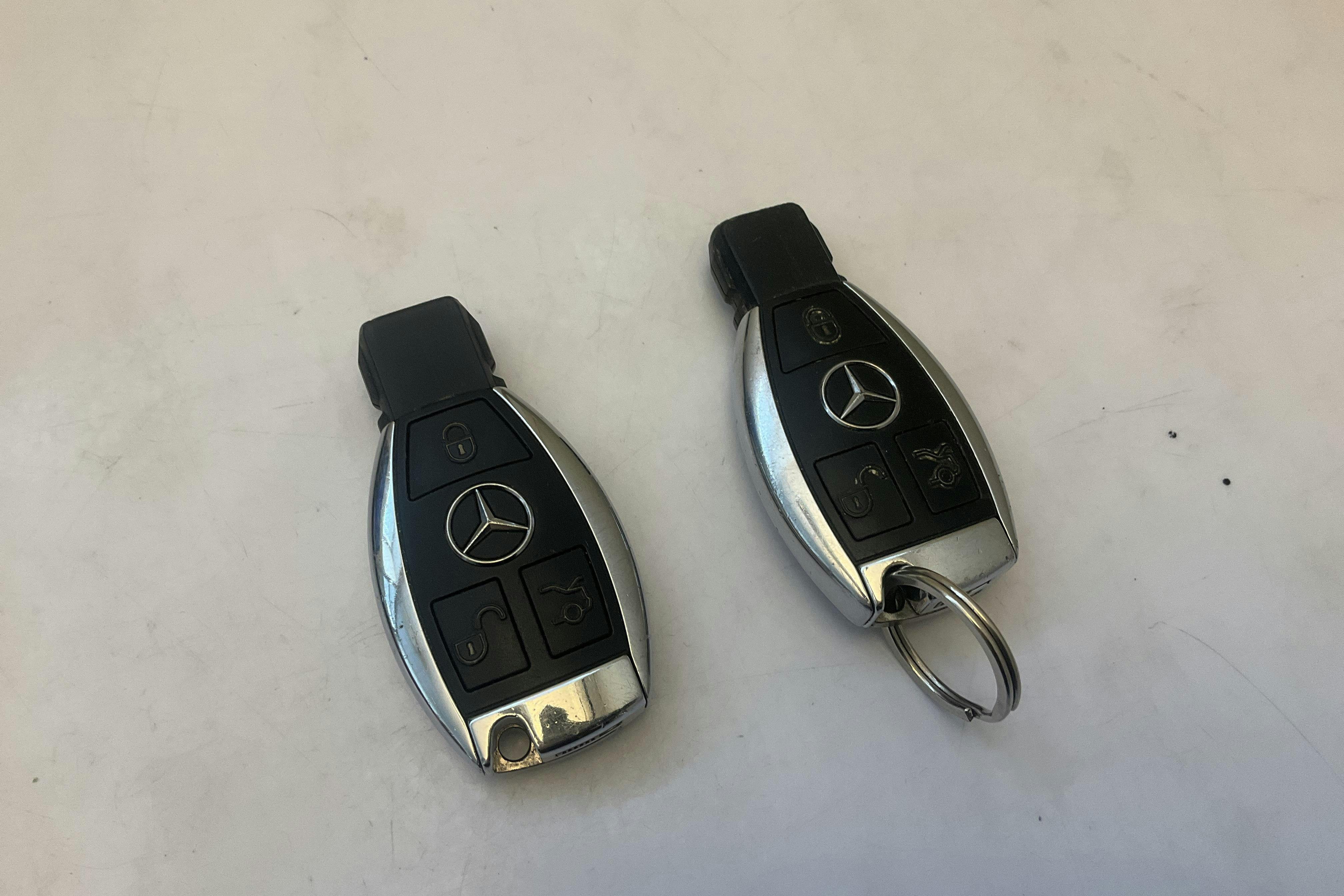 Presentationsfoto 15 av 15: Mercedes ML 250 CDI BlueTEC W166 (204hk) - 18 397 mil - Automat - vit - 2012