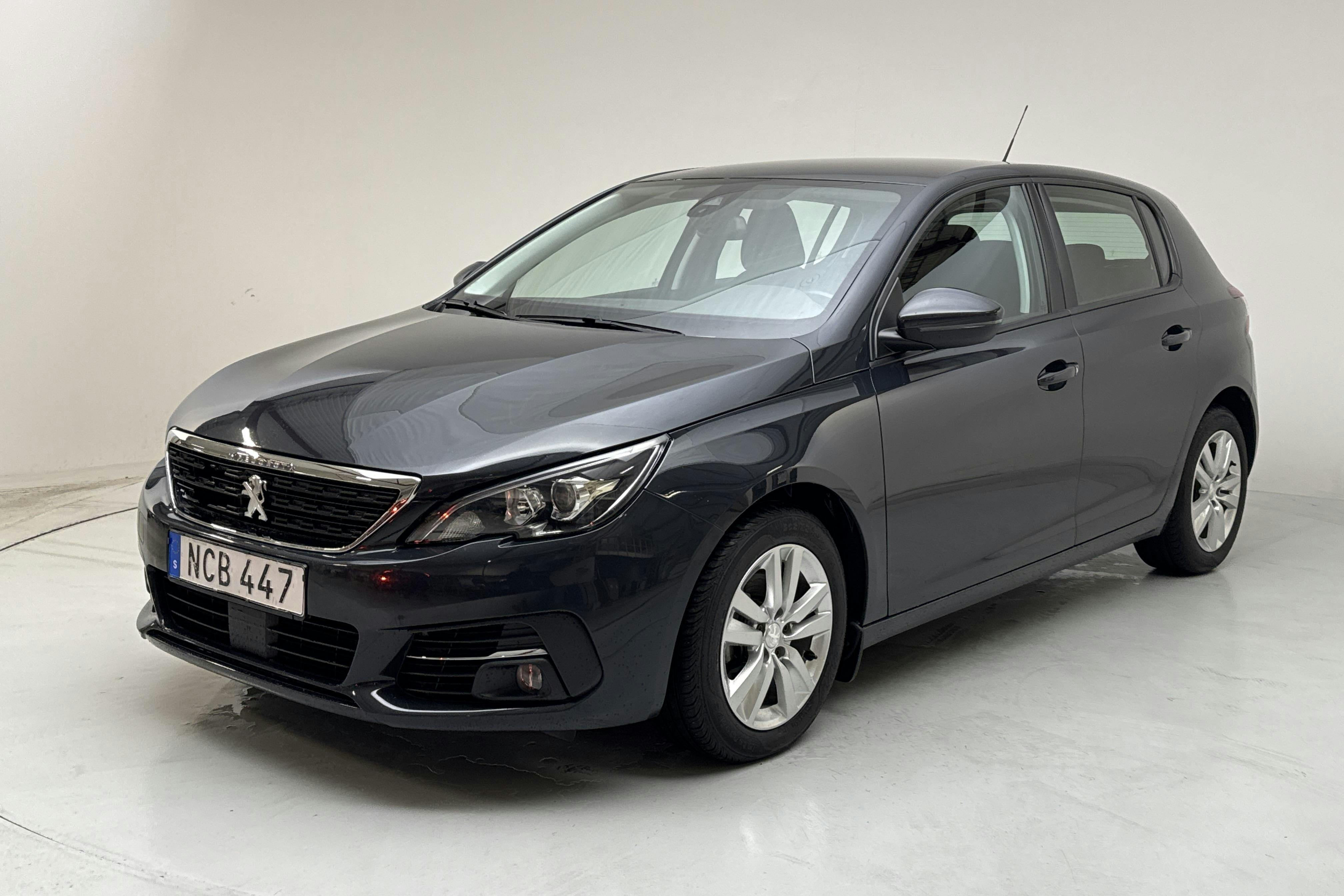 Esitlusfoto 1 aadressil 13: Peugeot 308 BlueHDi 5dr (130hk) - 213 960 km - Käsitsi - Dark Grey - 2019