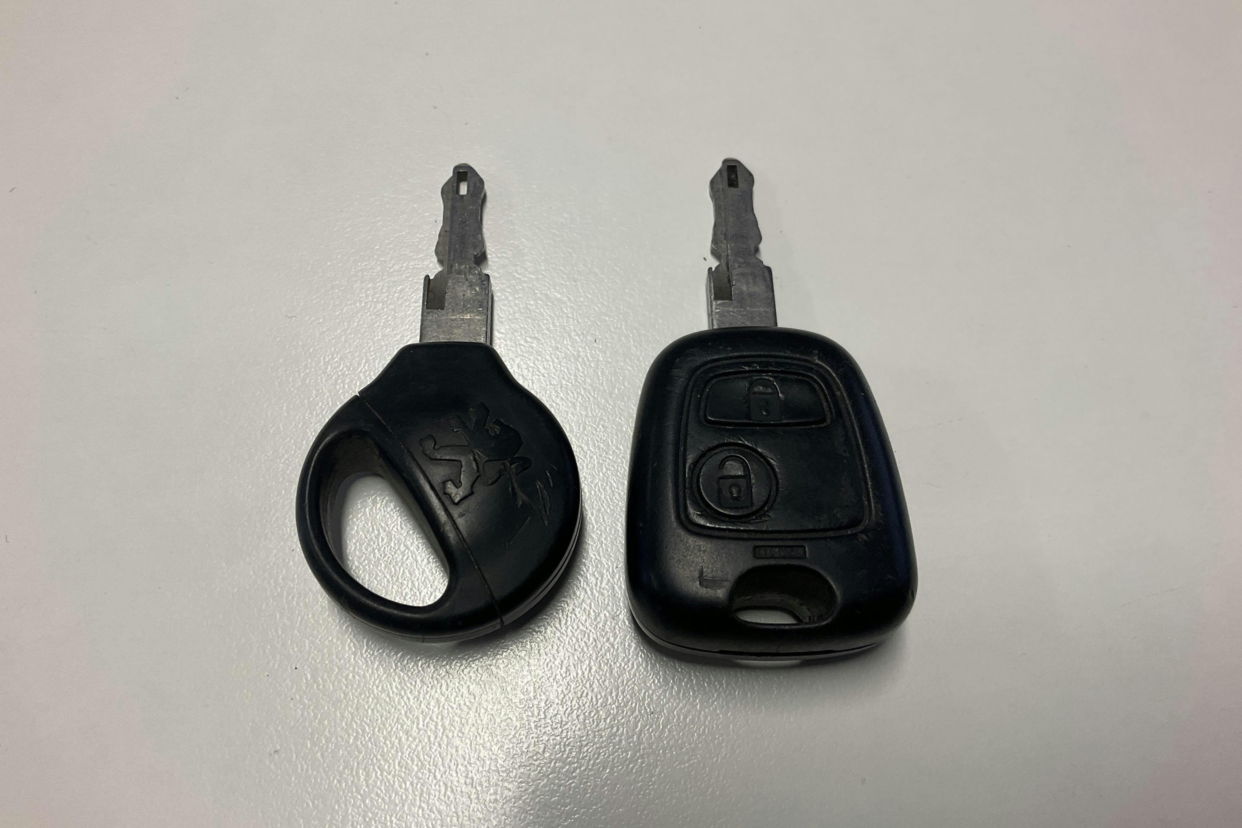 Presentationsfoto 11 av 11: Peugeot Expert 2.0 HDI Skåp (128hk) - 0 mil - Manuell - vit - 2014