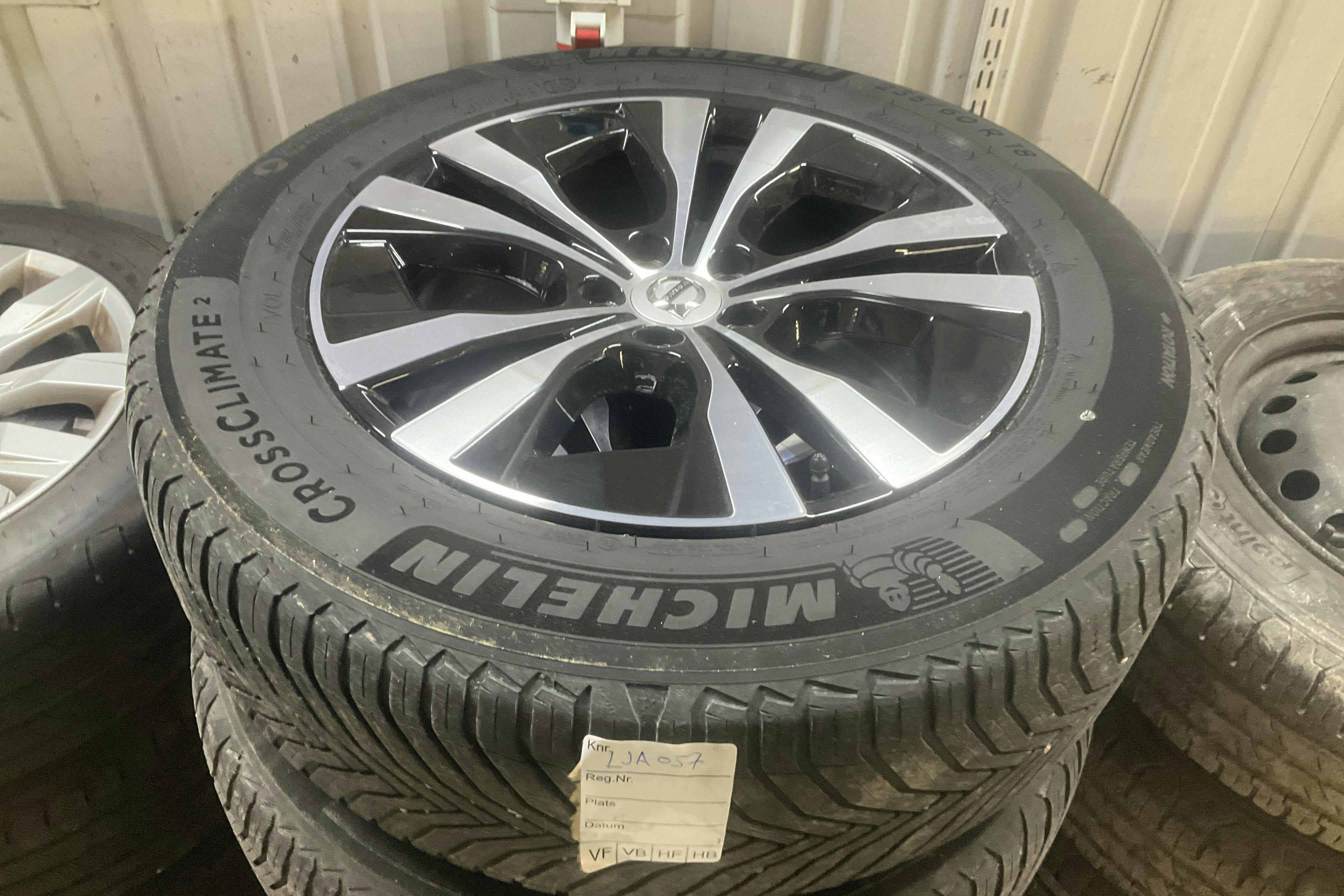 Presentationsfoto 20 av 20: Volvo XC60 T6 AWD Recharge (350hk) - 8 172 mil - Automat - svart - 2023