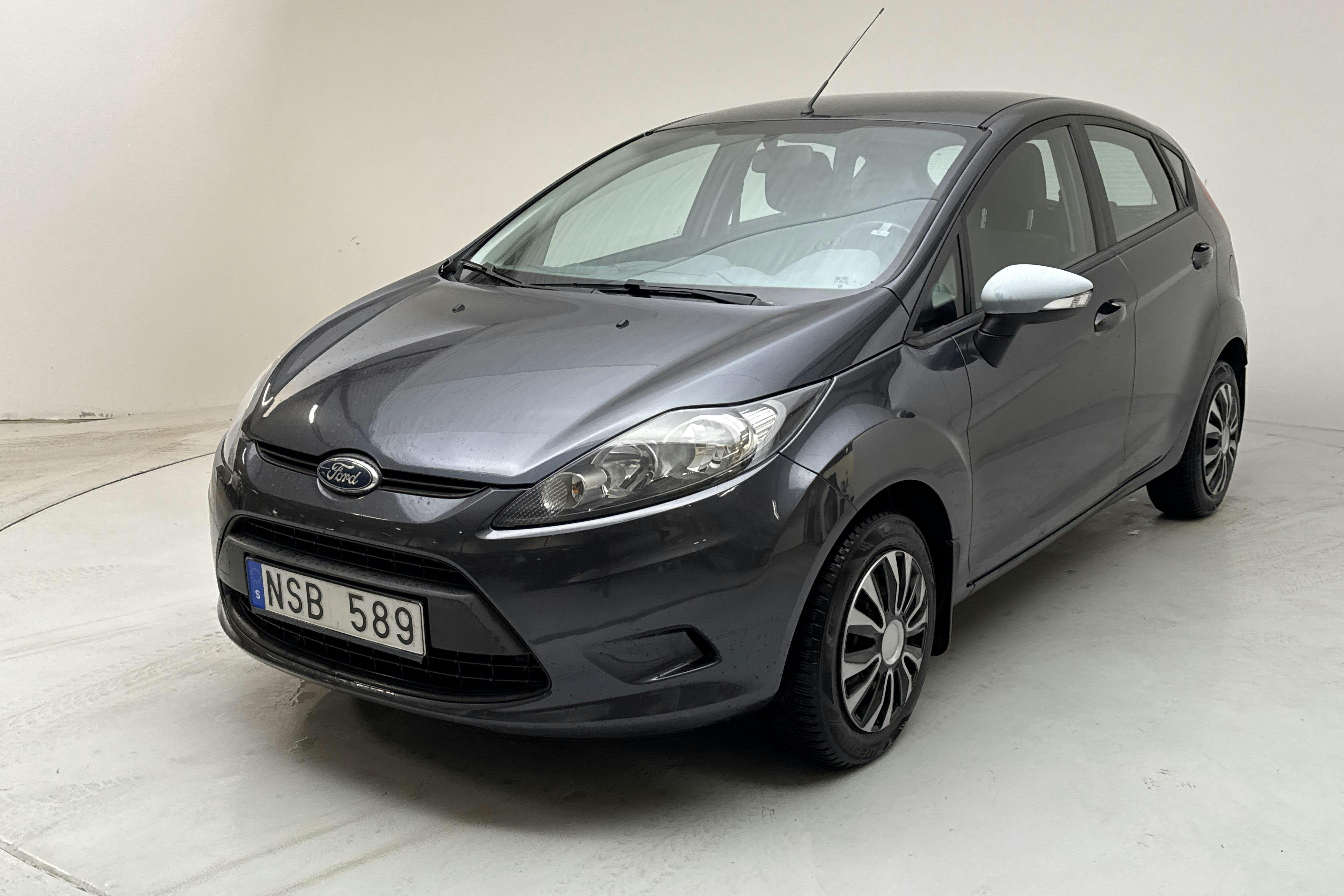 Esitlusfoto 1 aadressil 13: Ford Fiesta 1.25 5dr (82hk) - 127 530 km - Käsitsi - hall - 2010