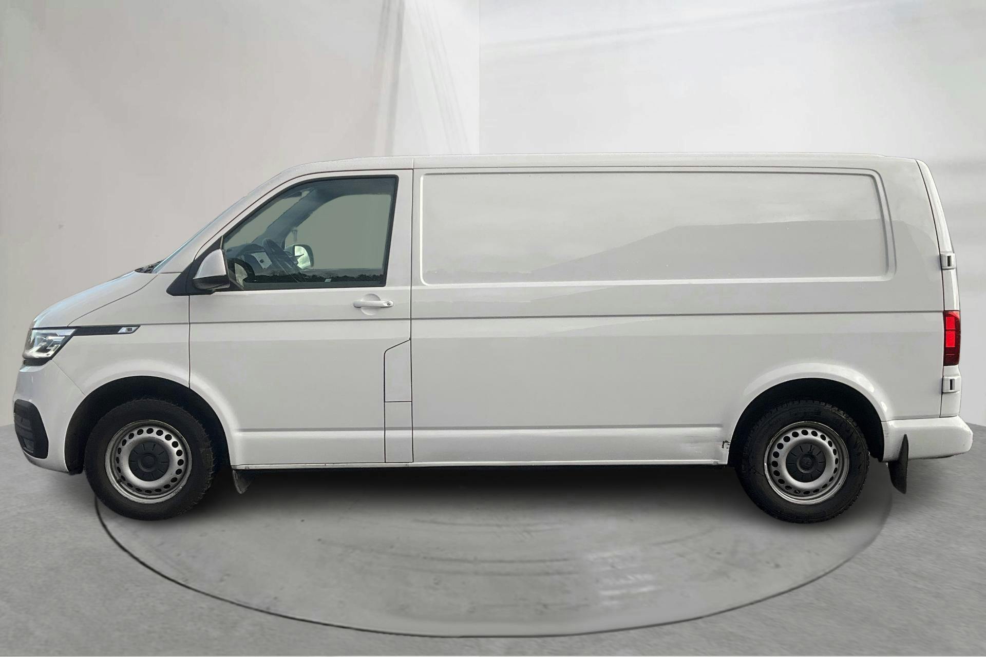 Presentation photo 2 of 15: VW Transporter T6.1 Skåp TDI (150hk) - 256 610 km - Automatic - white - 2023
