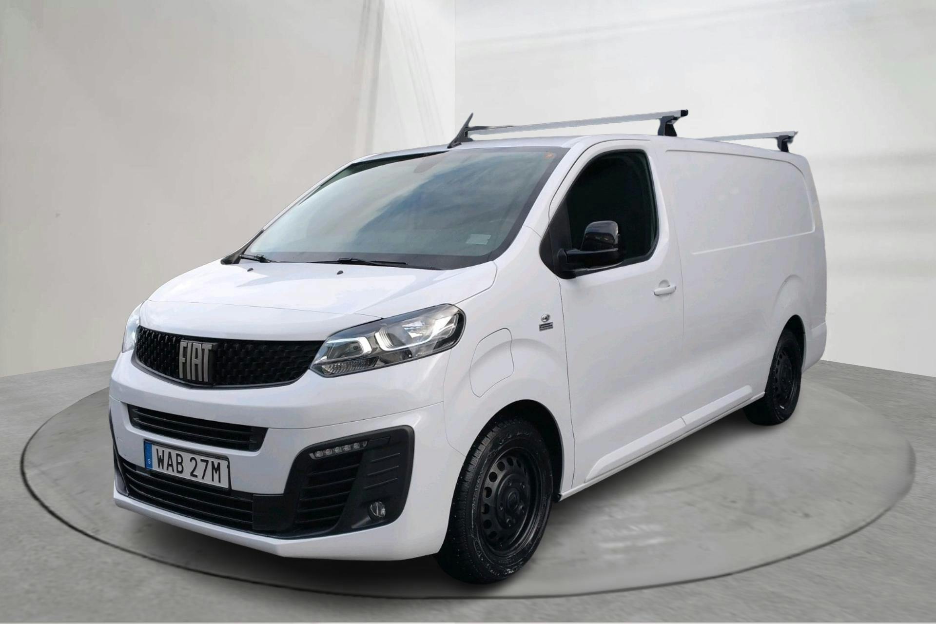 Presentationsfoto 1 av 16: Fiat E-Scudo 75kWh (130hk) - 4 744 mil - Automat - vit - 2023