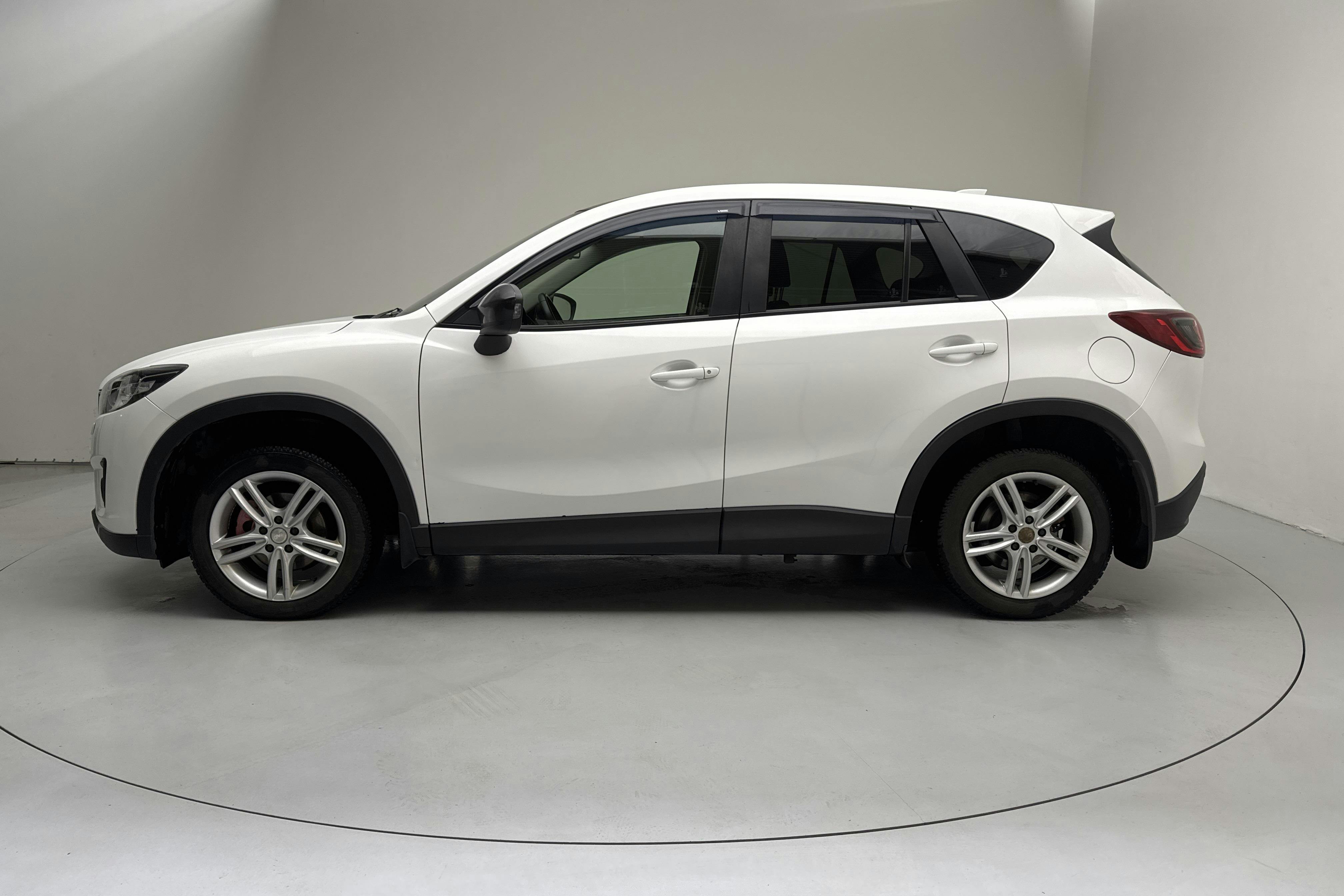 Presentation photo 2 of 12: Mazda CX-5 2.2 DE AWD (150hk) - 179 050 km - Manual - white - 2015