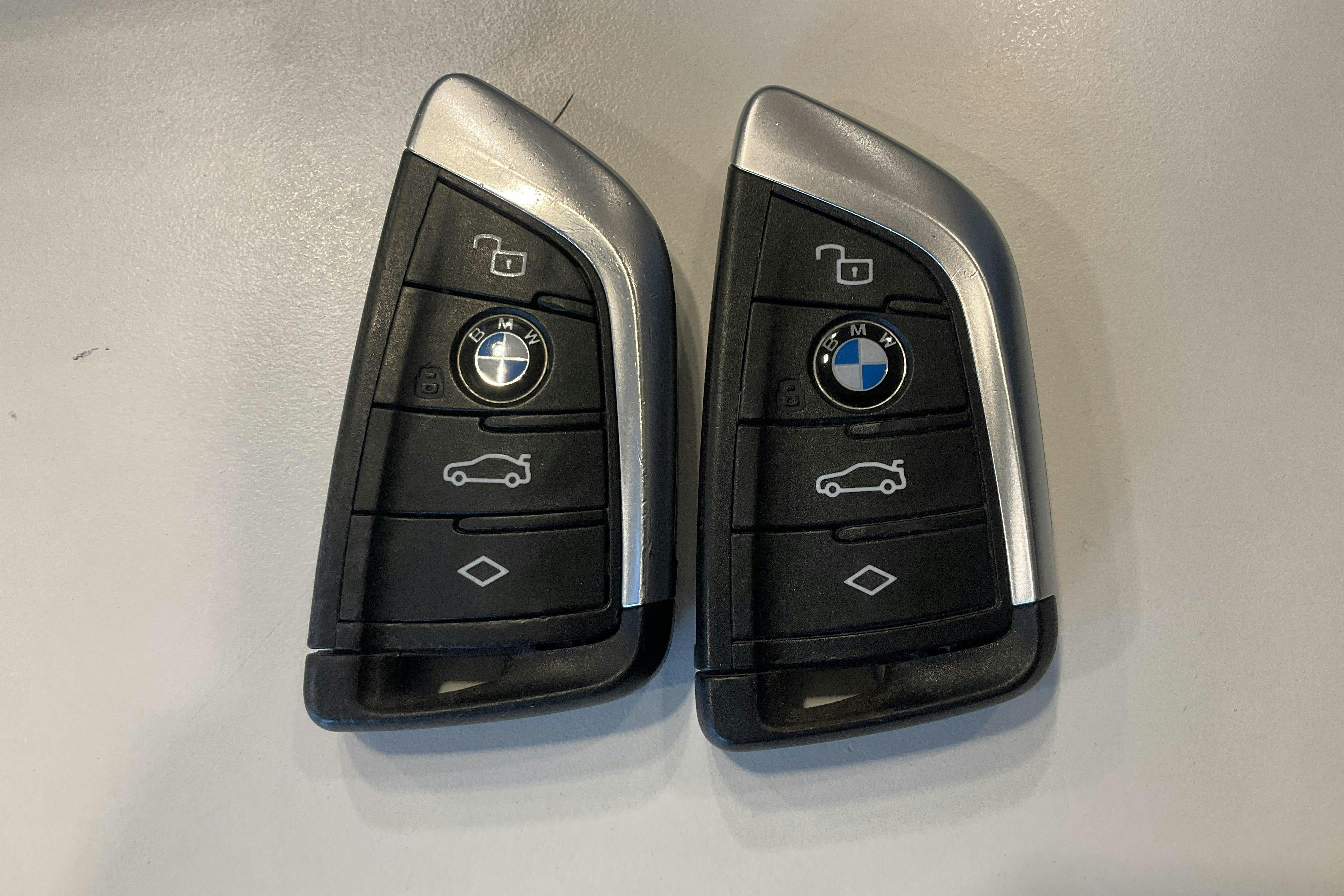 Presentationsfoto 21 av 21: BMW M440i xDrive Coupé, G22 (374hk) - 5 191 mil - Automat - grå - 2023