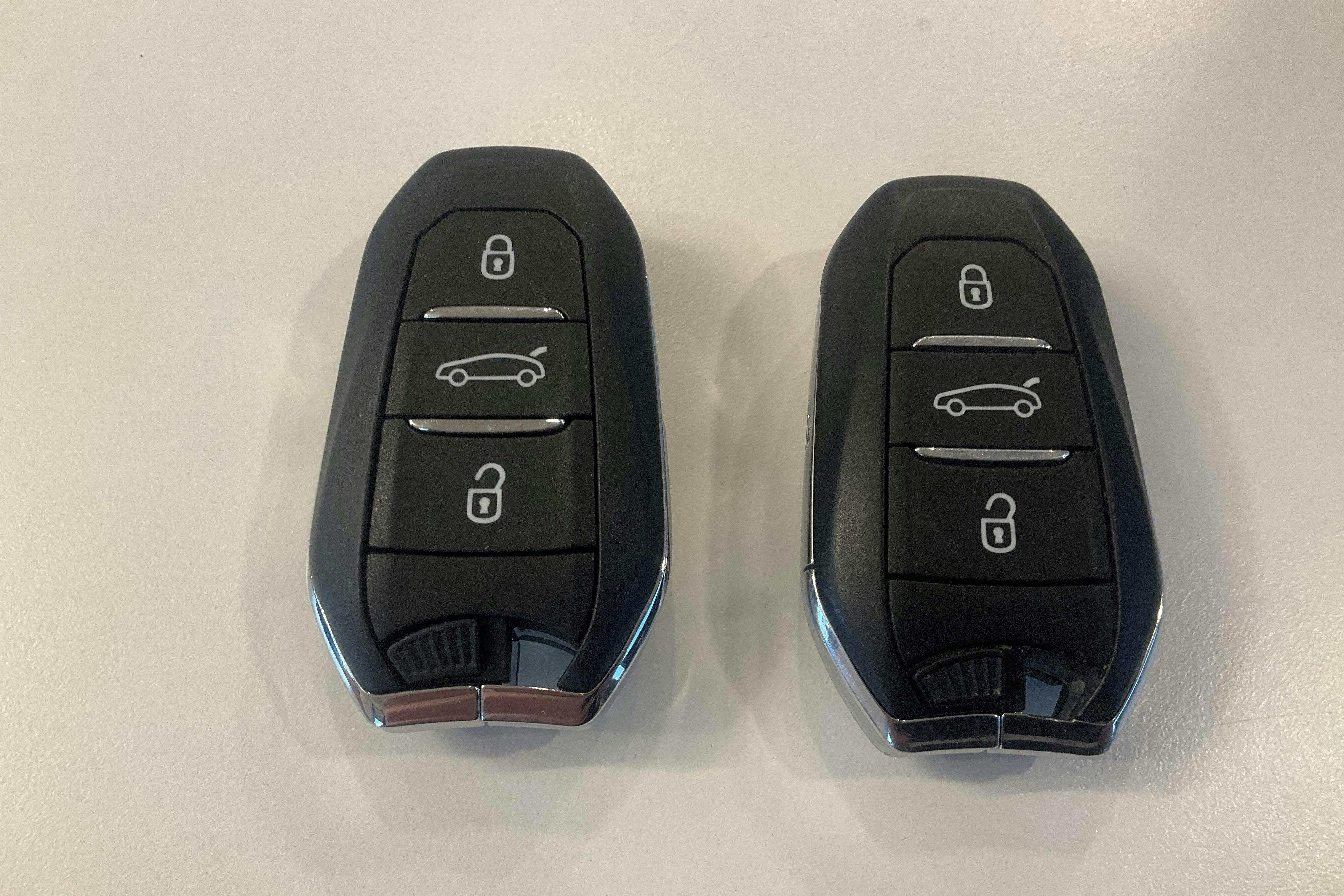 Presentation photo 20 of 20: DS DS7 Crossback PureTech (180hk) - 64 370 km - Automatic - black - 2022