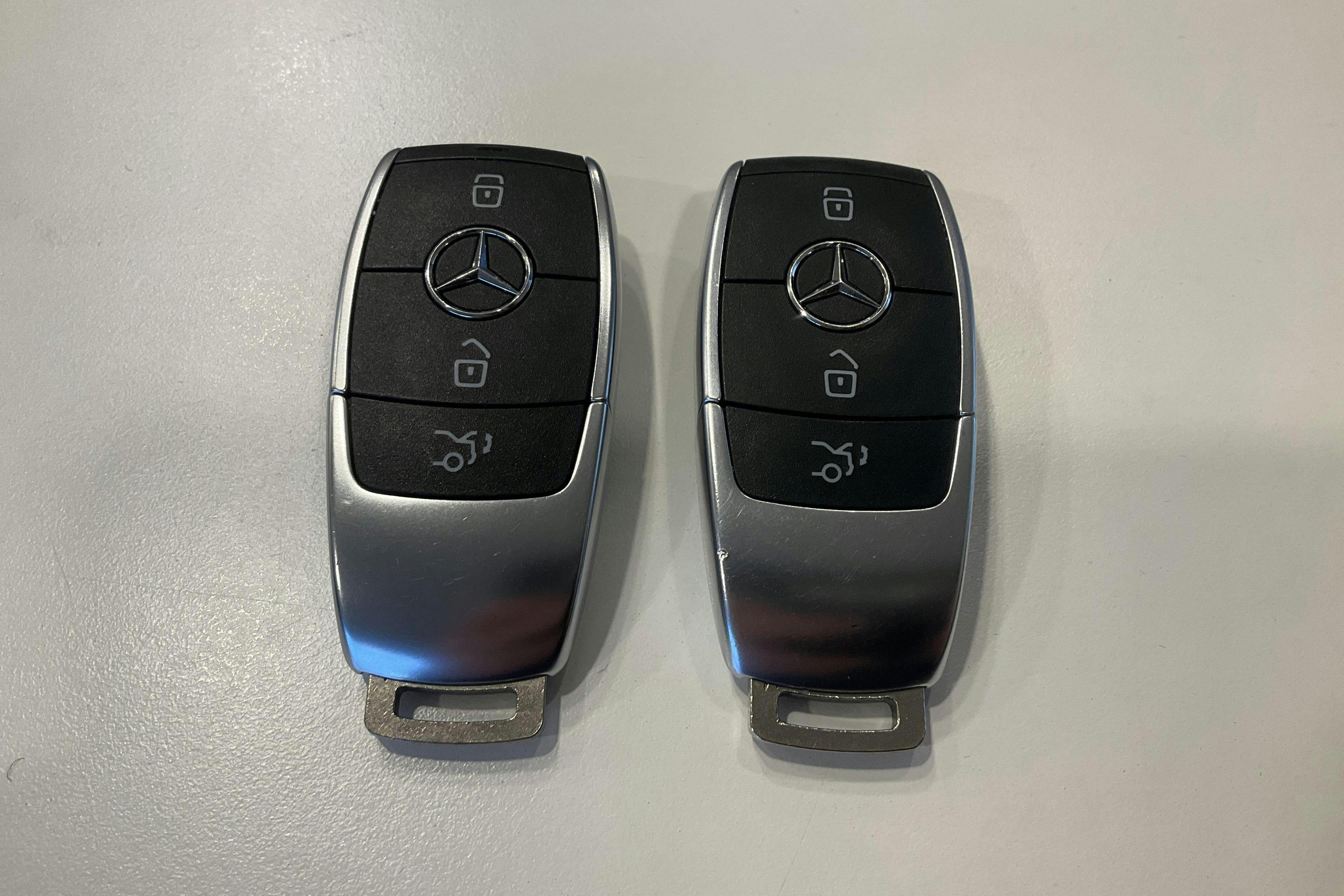 Presentation photo 21 of 21: Mercedes EQA 250+ H243 (190hk) - 68 460 km - Automatic - black - 2023