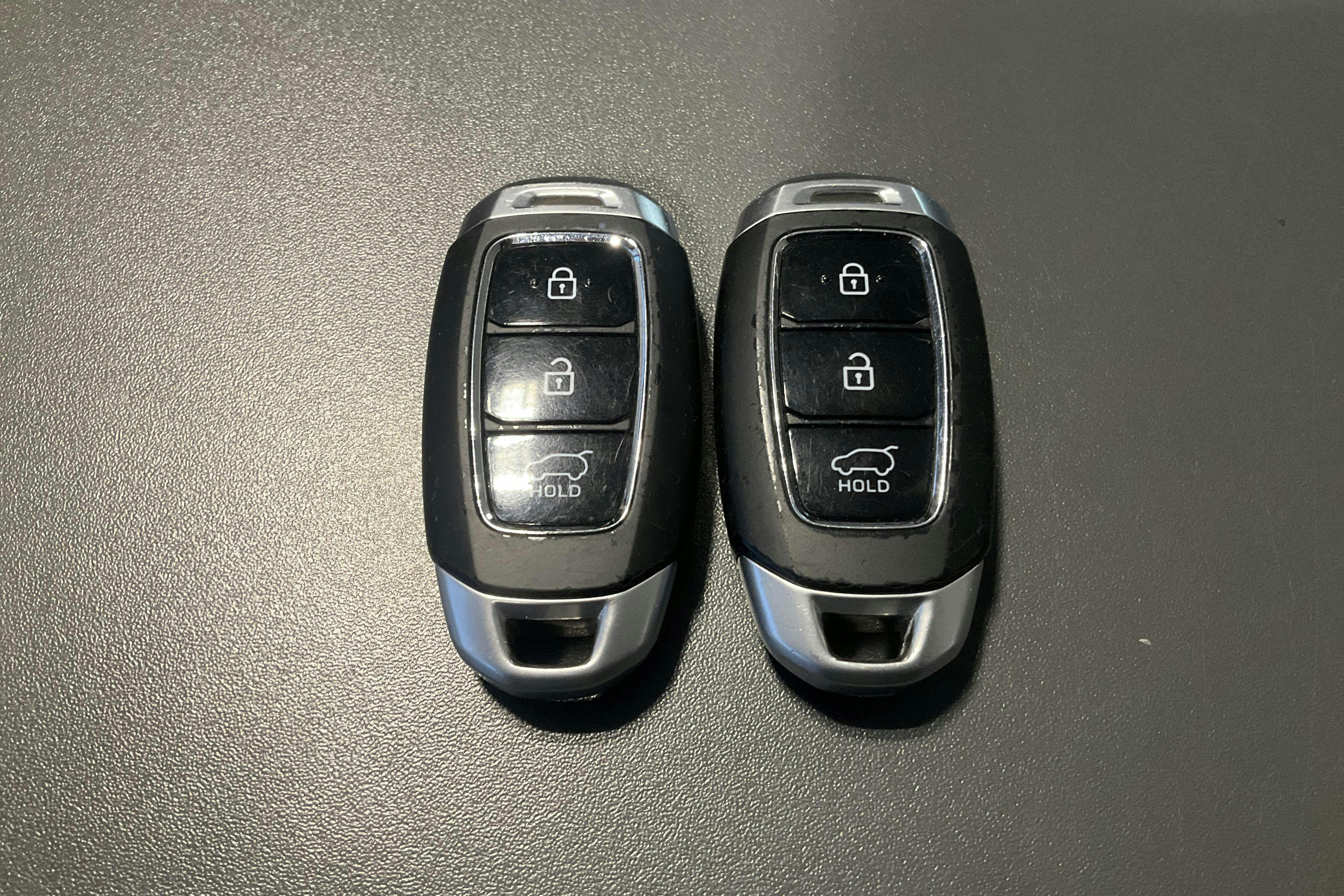 Esitlusfoto 17 aadressil 17: Hyundai Kona Electric Long Range 64kWh (204hk) - 129 590 km - Automaatne - hall - 2020