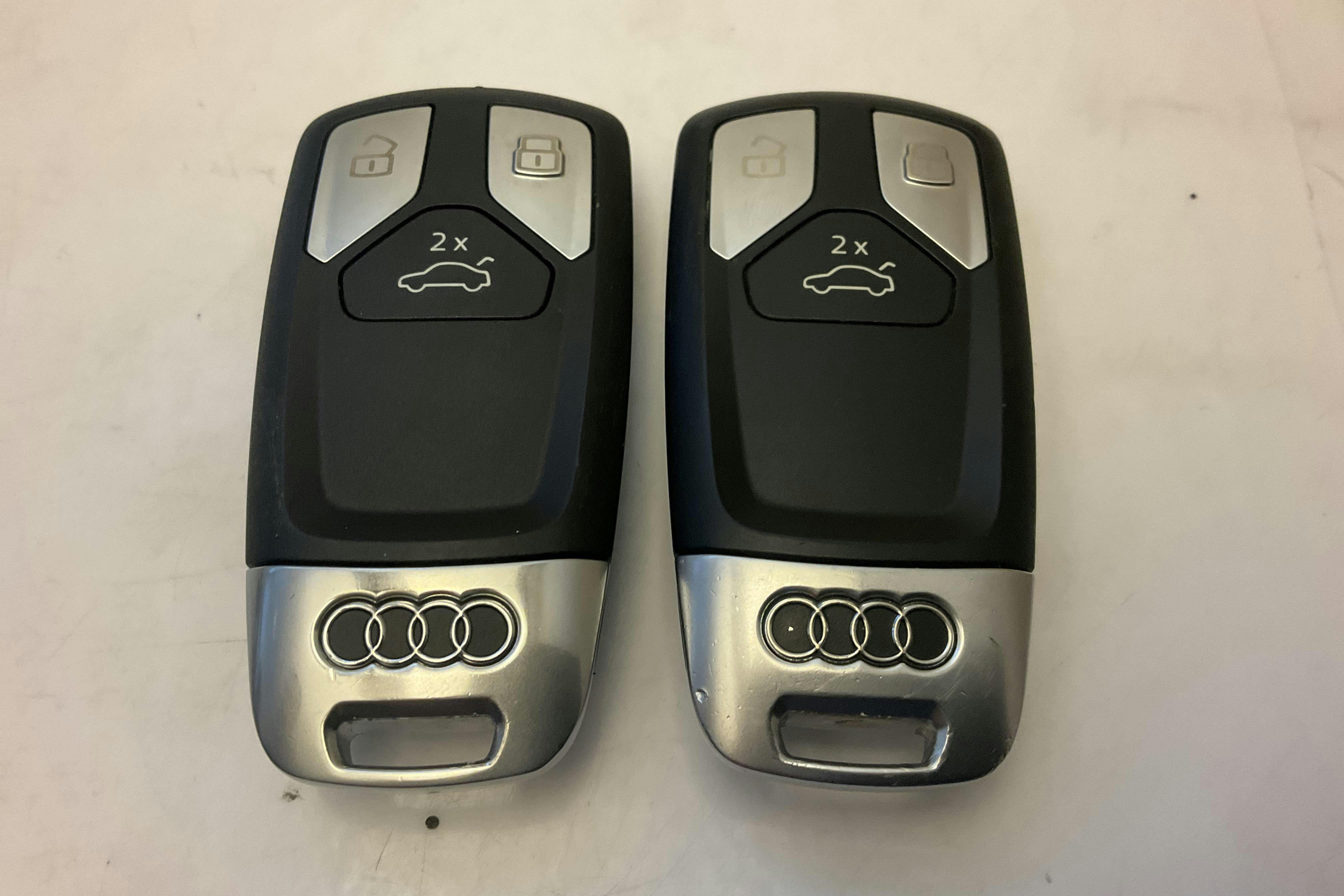 Presentation photo 18 of 18: Audi A4 Avant 40 TDI quattro (190hk) - 127 380 km - Automatic - black - 2020