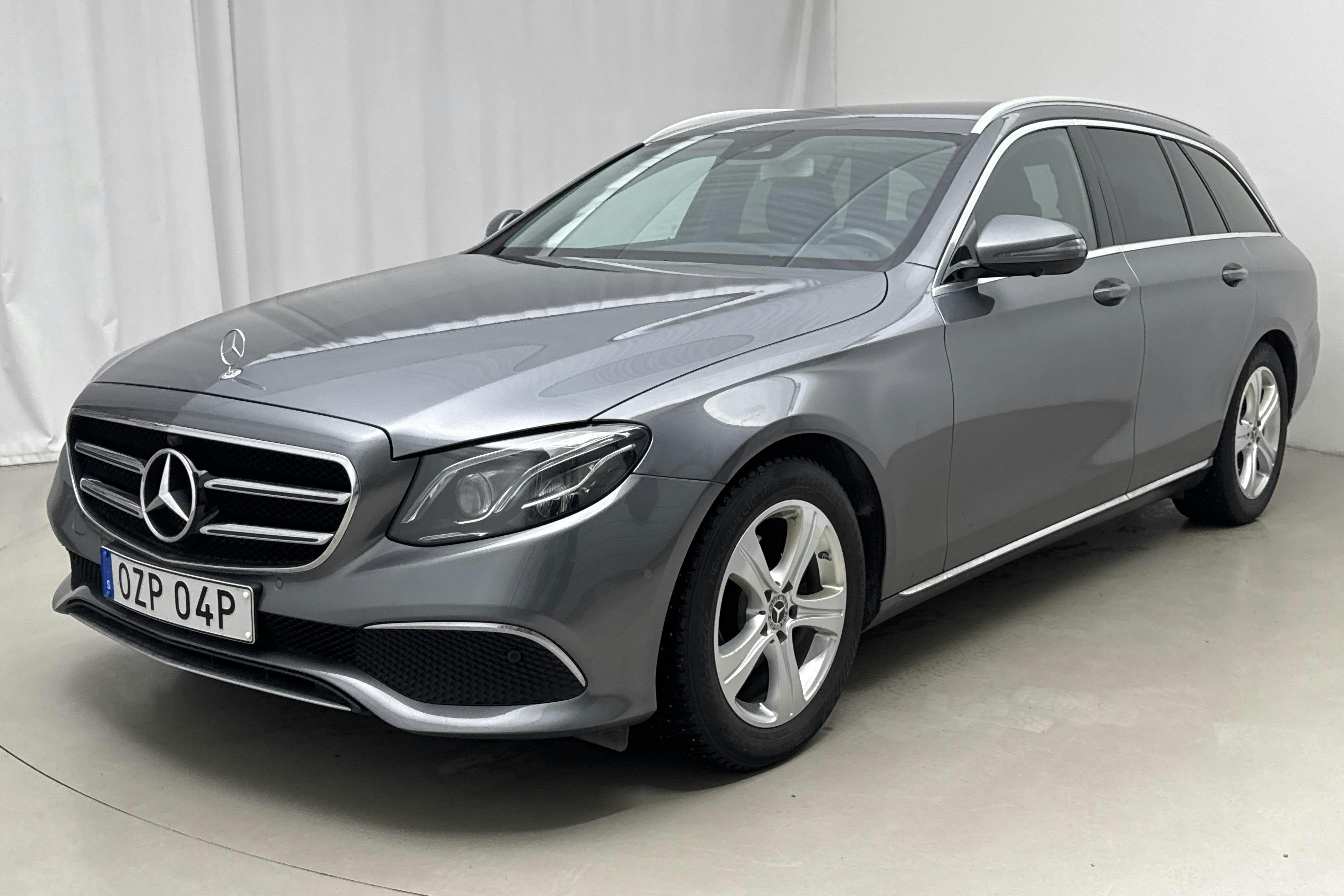 Esitlusfoto 1 aadressil 17: Mercedes E 200 d Kombi S213 (160hk) - 143 140 km - Automaatne - hall - 2019