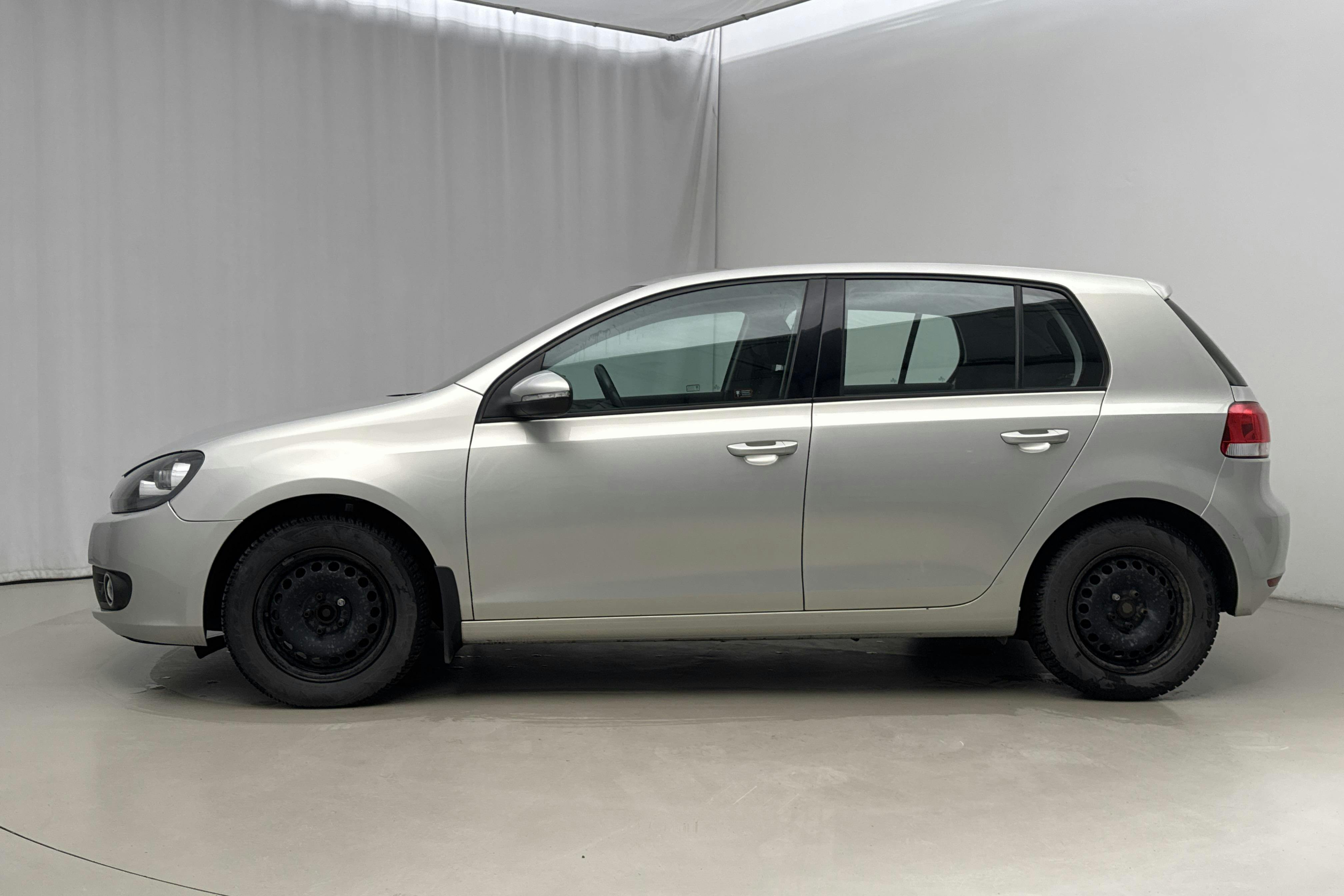 Presentation photo 2 of 16: VW Golf VI 1.6 MultiFuel E85 5dr (102hk) - 164 060 km - Manual - Light Brown - 2011