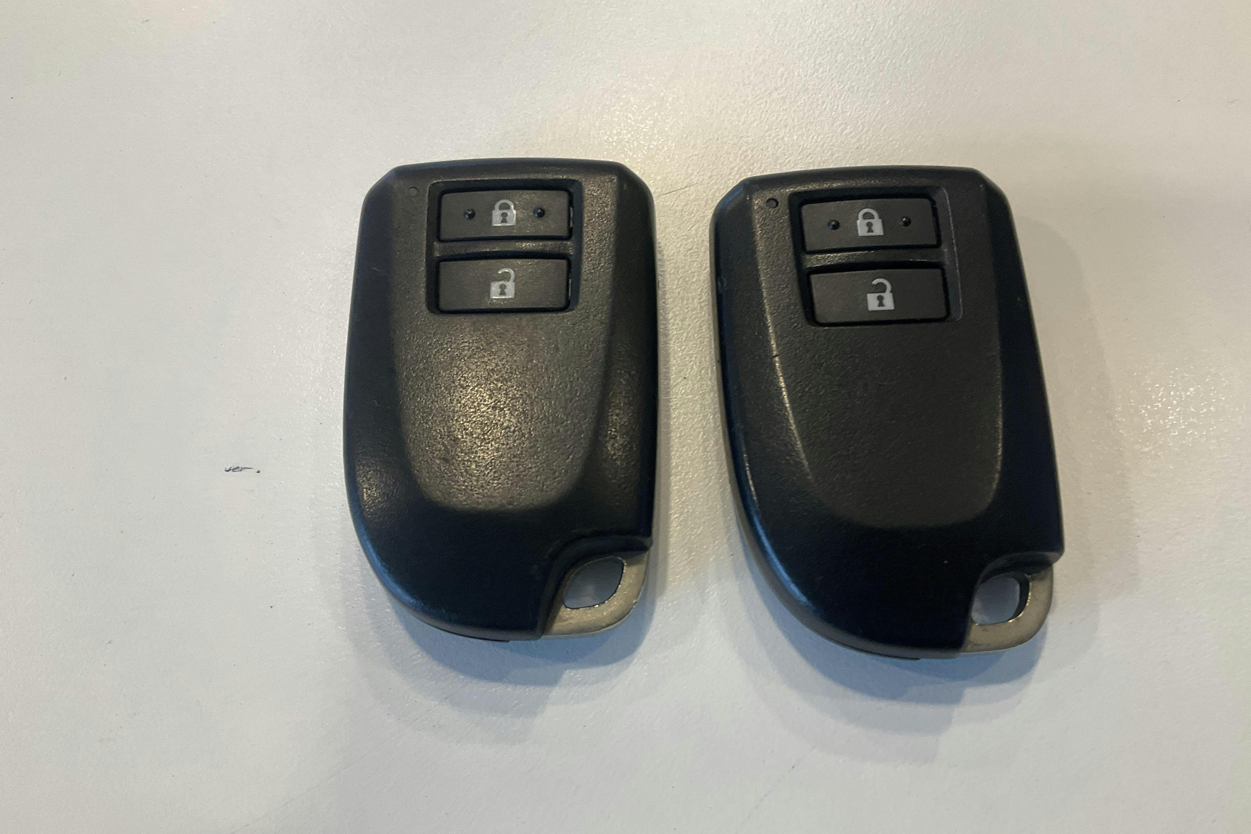 Presentation photo 18 of 18: Toyota Aygo 1.0 5dr (69hk) - 130 030 km - Manual - black - 2014