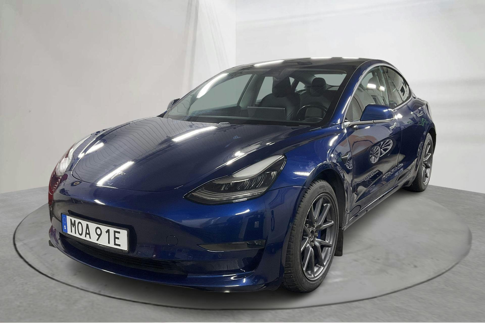 Presentation photo 1 of 21: Tesla Model 3 Long Range Dual Motor AWD - 117 700 km - Automatic - blue - 2019