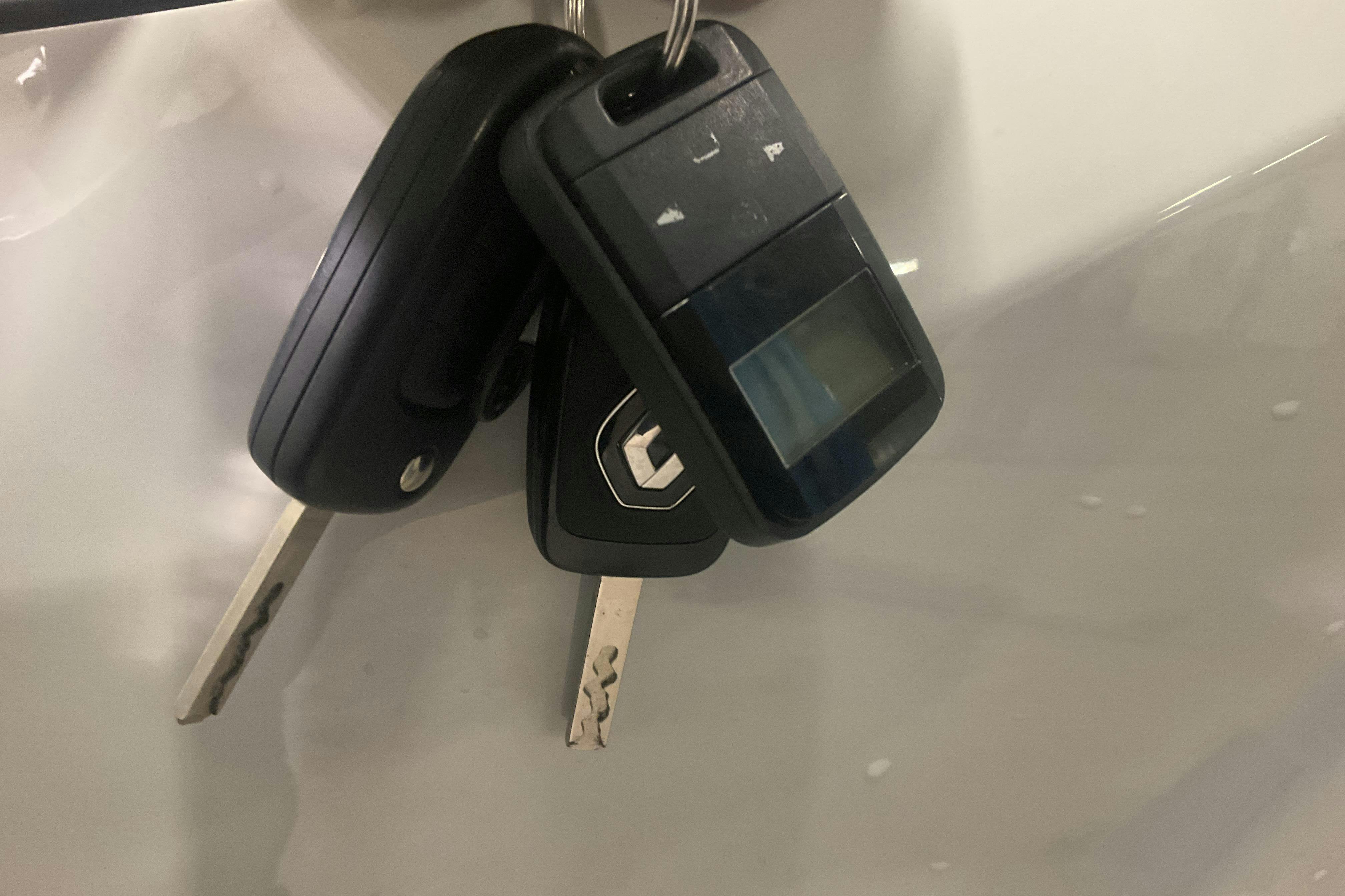 Esittelykuva 16 osoitteesta 16: Renault Trafic 2.0 dCi Skåp (170hk) - 32 020 km - Manuaalinen - valkoinen - 2023