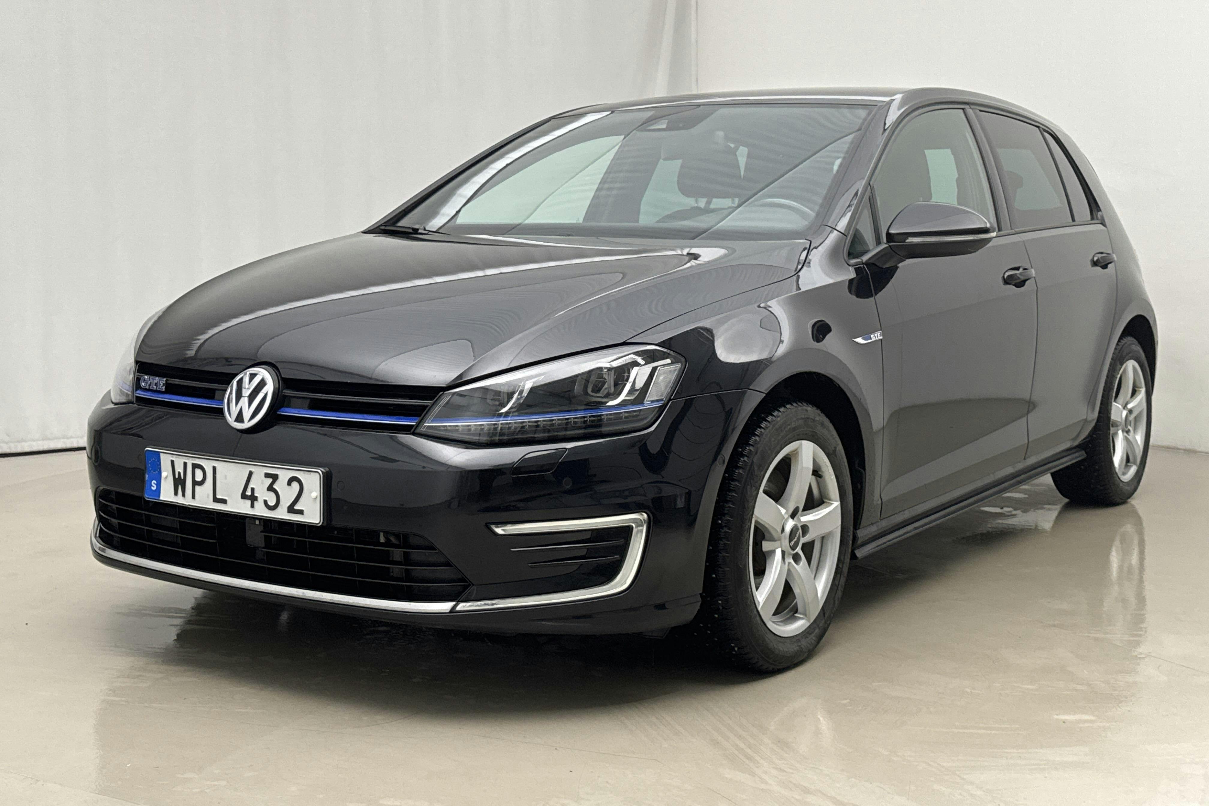 Esitlusfoto 1 aadressil 21: VW Golf VII 1.4 Plug-in-Hybrid 5dr (204hk) - 118 740 km - Automaatne - must - 2016