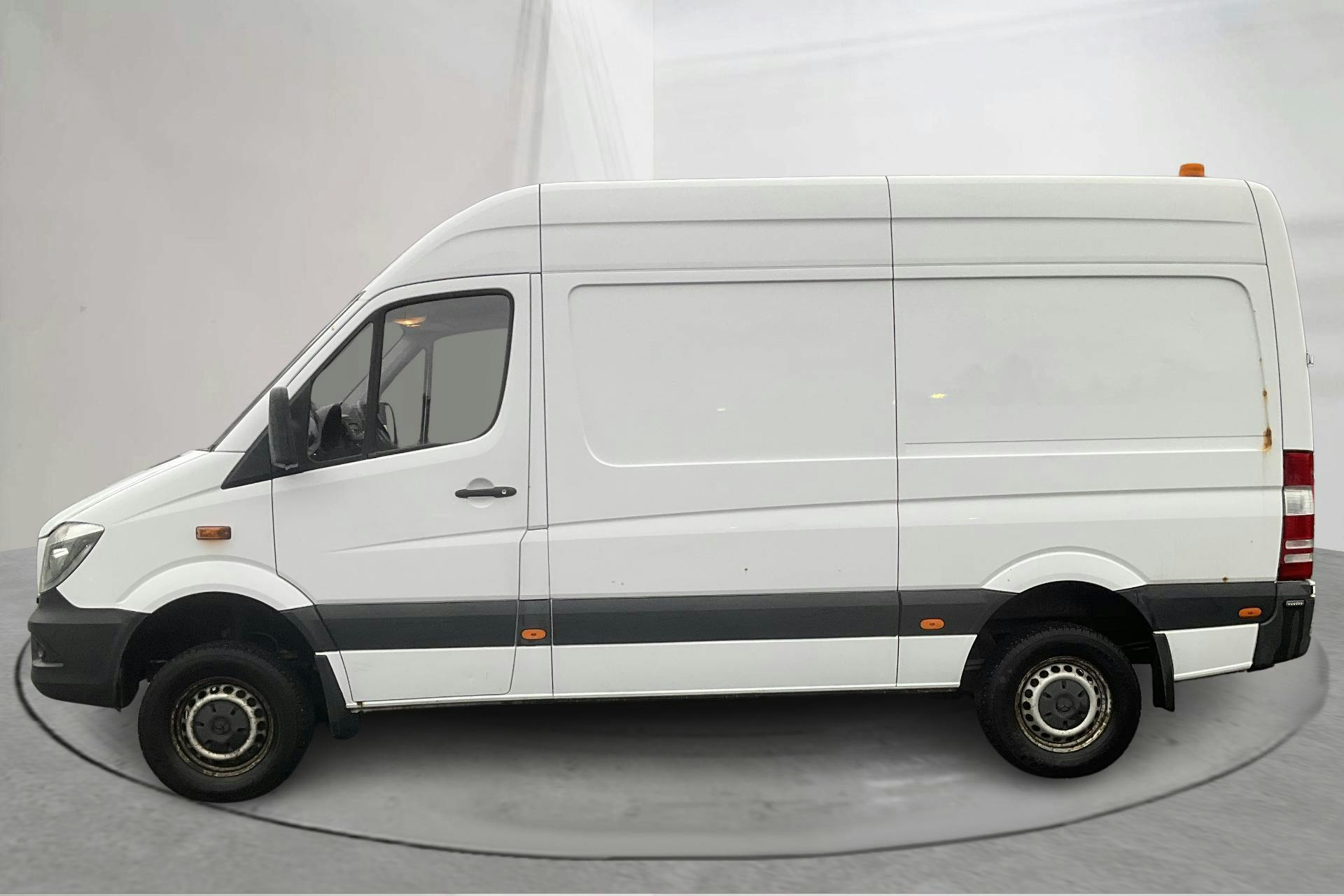 Esittelykuva 2 osoitteesta 13: Mercedes Sprinter 316 CDI 4x4 (163hk) - 181 290 km - Automaattinen - valkoinen - 2018