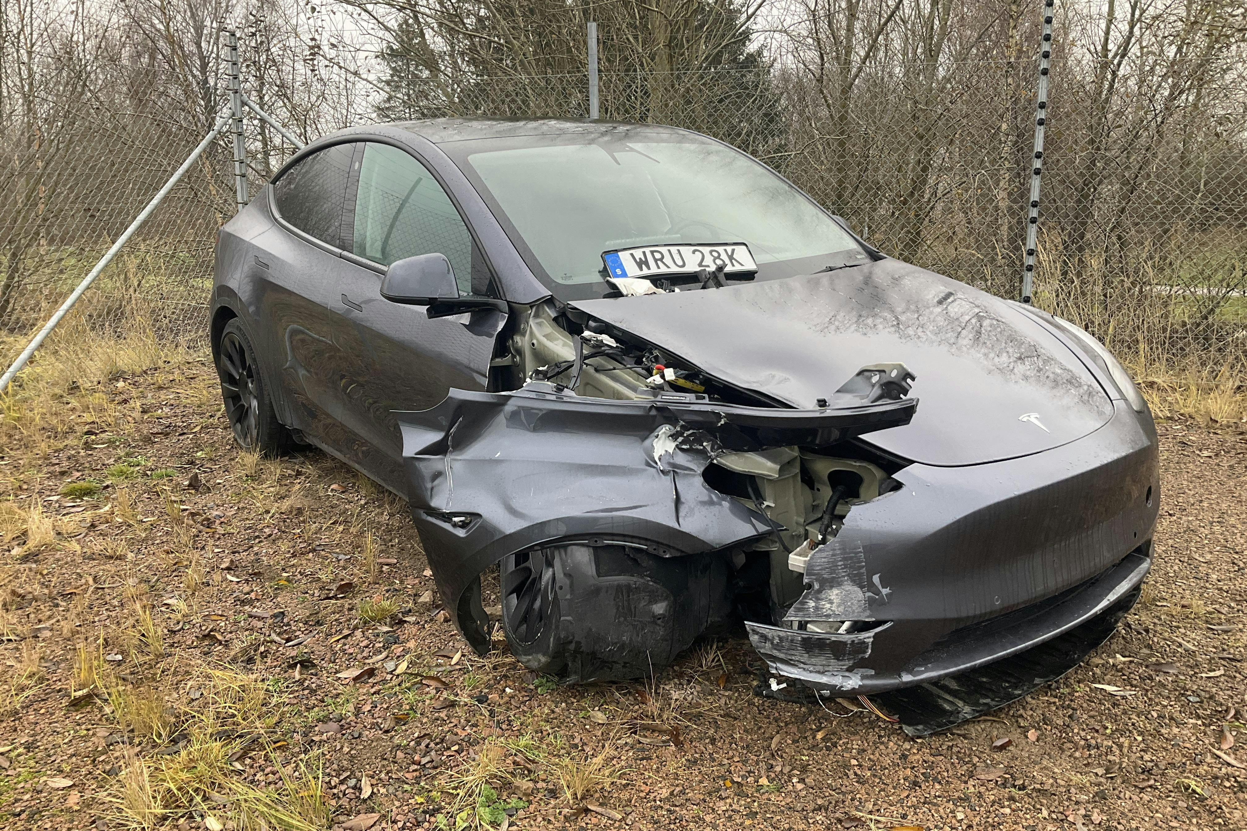 Presentation photo 8 of 8: Tesla Model Y Long Range Dual Motor AWD - 0 km - Automatic - gray - 2021