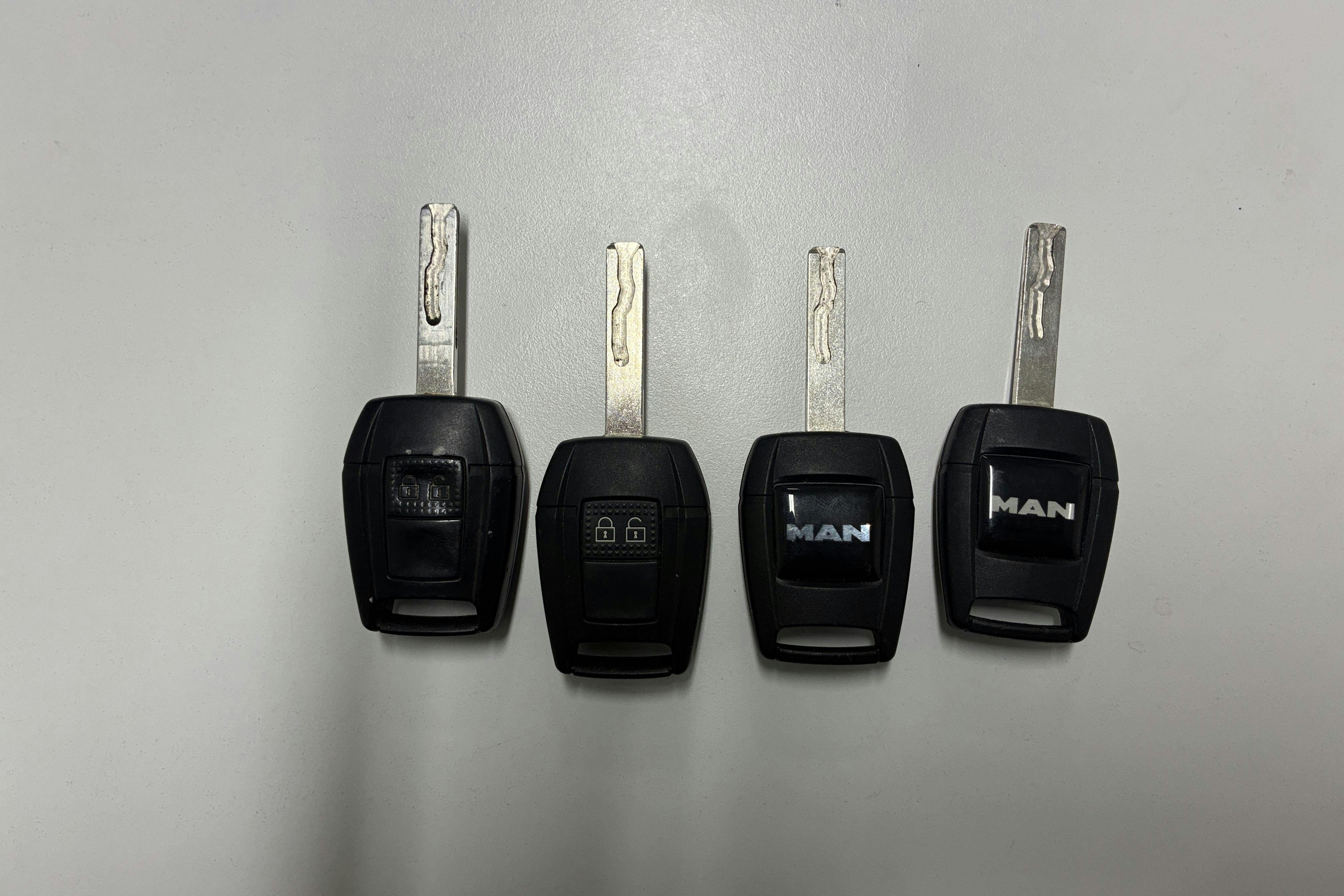 Esitlusfoto 115 aadressil 115: MAN TGX 26.480 - 351 233 km - Automaatne - valge - 2014