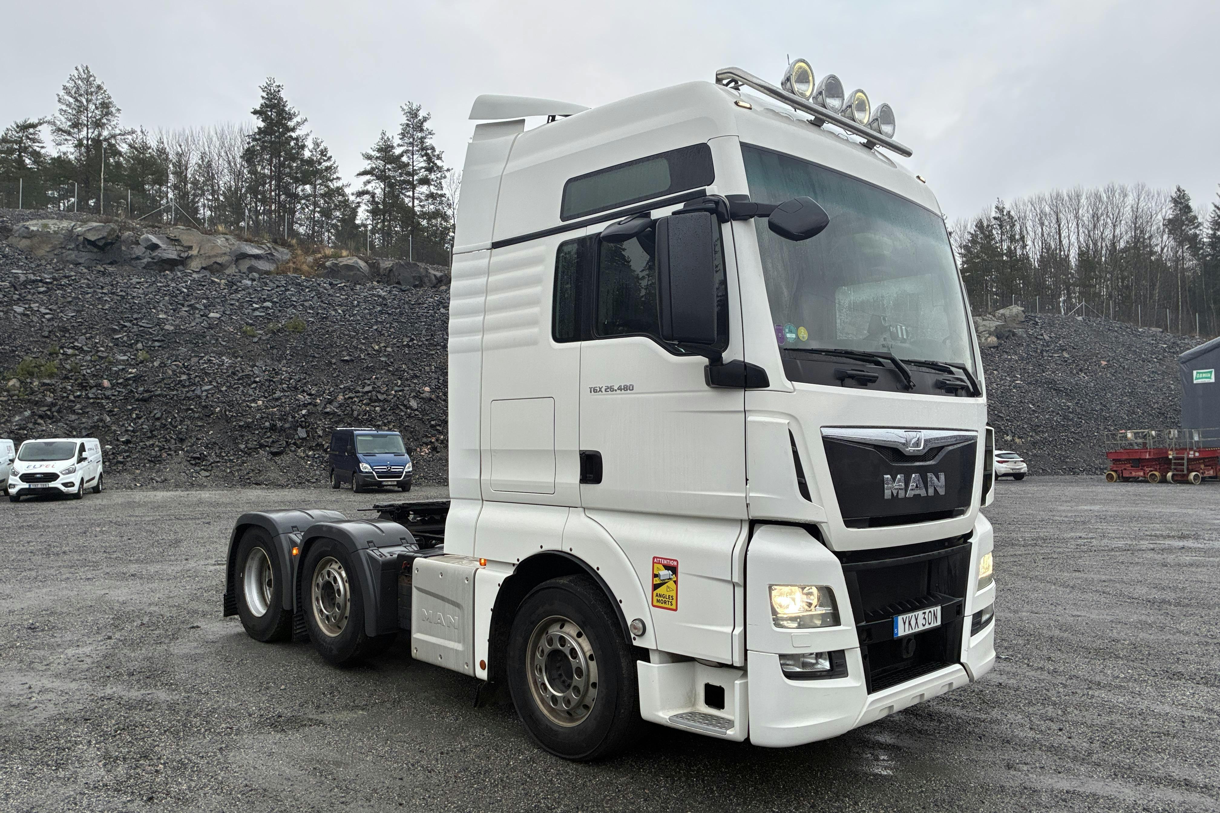 Esitlusfoto 2 aadressil 115: MAN TGX 26.480 - 351 233 km - Automaatne - valge - 2014