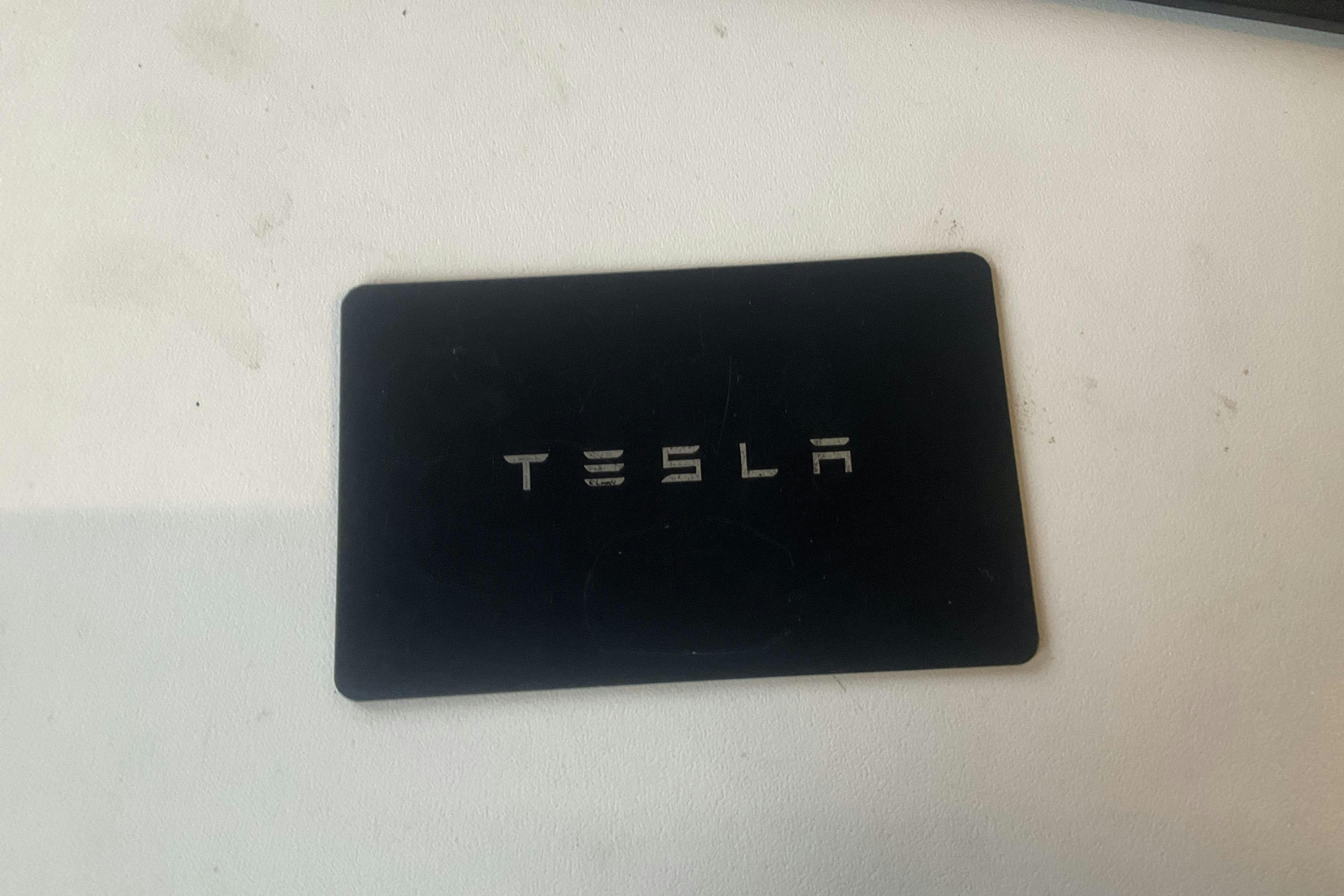 Presentationsfoto 21 av 21: Tesla Model 3 Performance AWD - 7 970 mil - Automat - blå - 2023