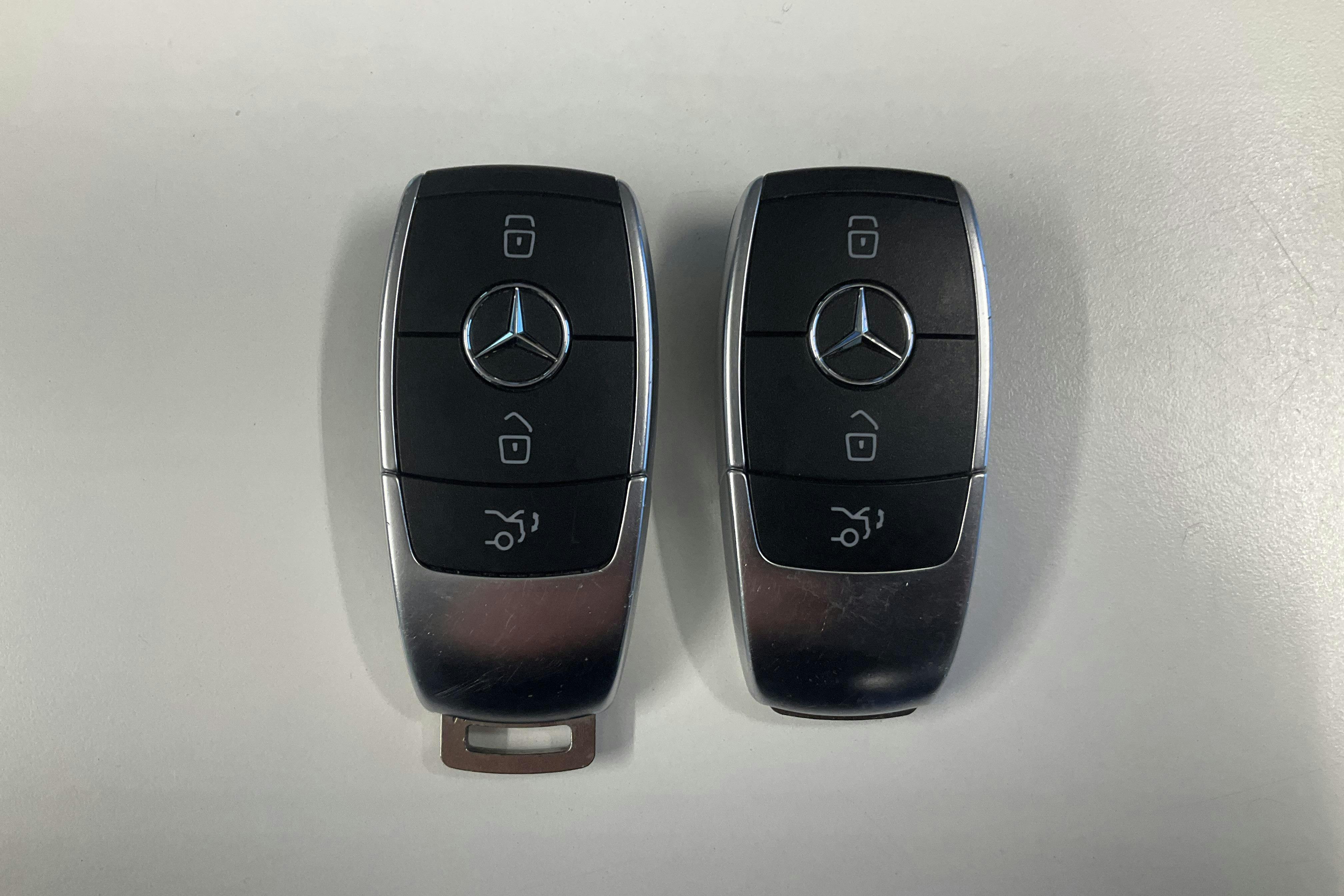 Esitlusfoto 26 aadressil 26: Mercedes GLC 300 de 4MATIC X253 (316hk) - 124 880 km - Automaatne - must - 2021