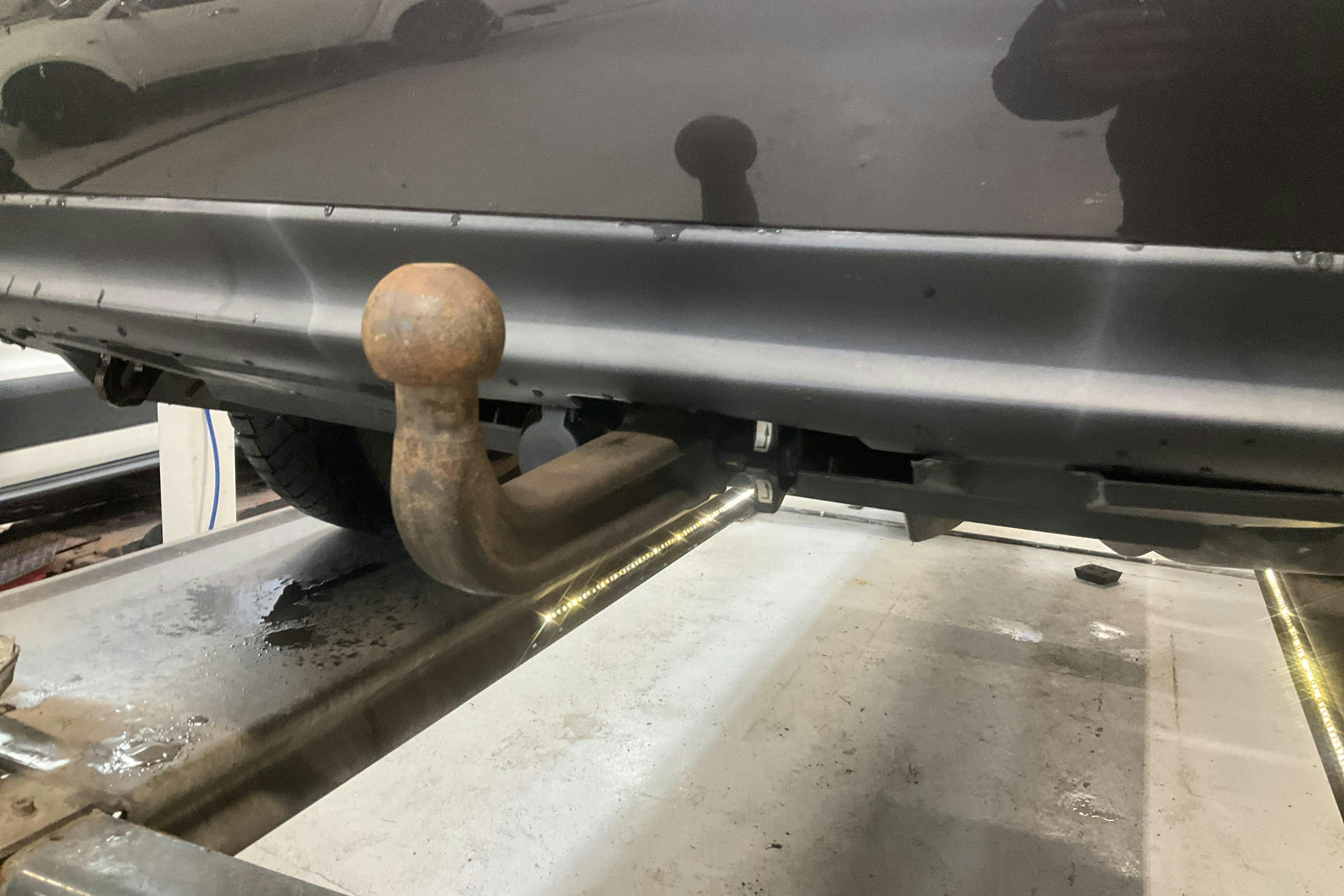 Presentationsfoto 17 av 17: Lexus RX 450h AWD (249hk) - 24 642 mil - Automat - Dark Brown - 2010