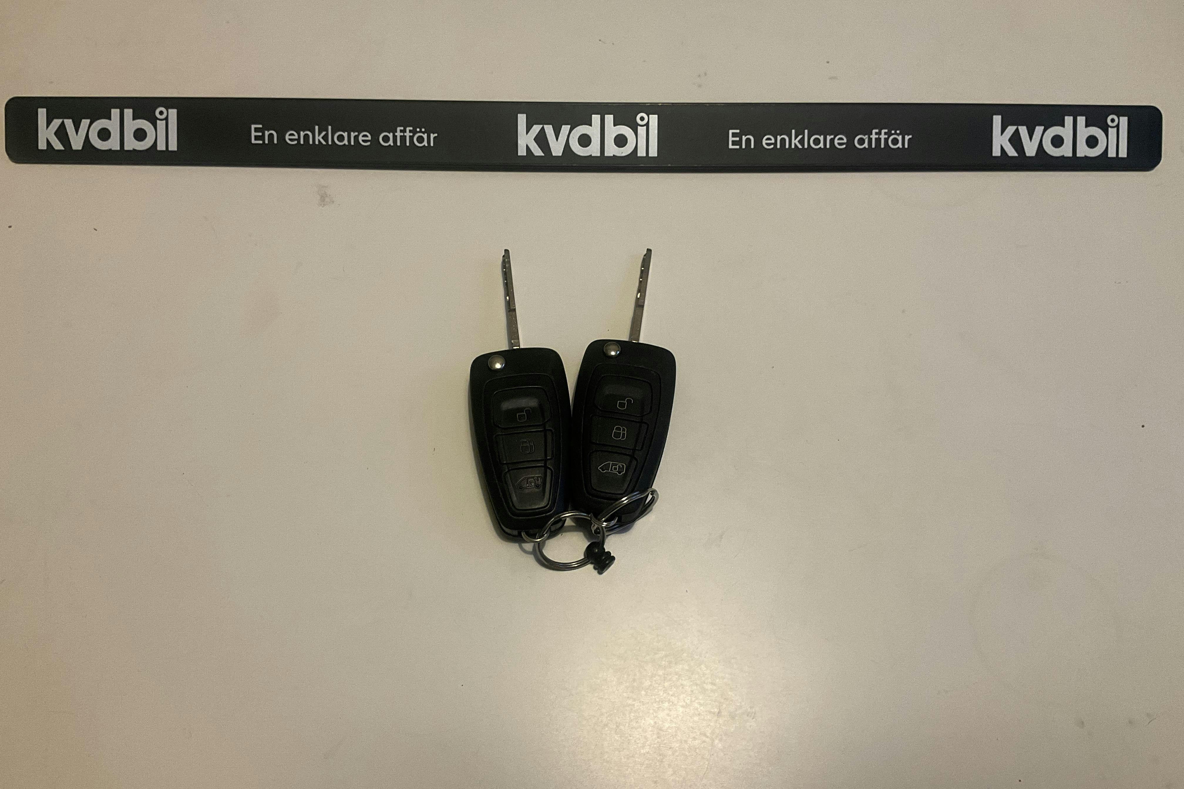 Presentationsfoto 15 av 15: Ford Transit Custom 300 MHEV (130hk) - 12 145 mil - Manuell - vit - 2021