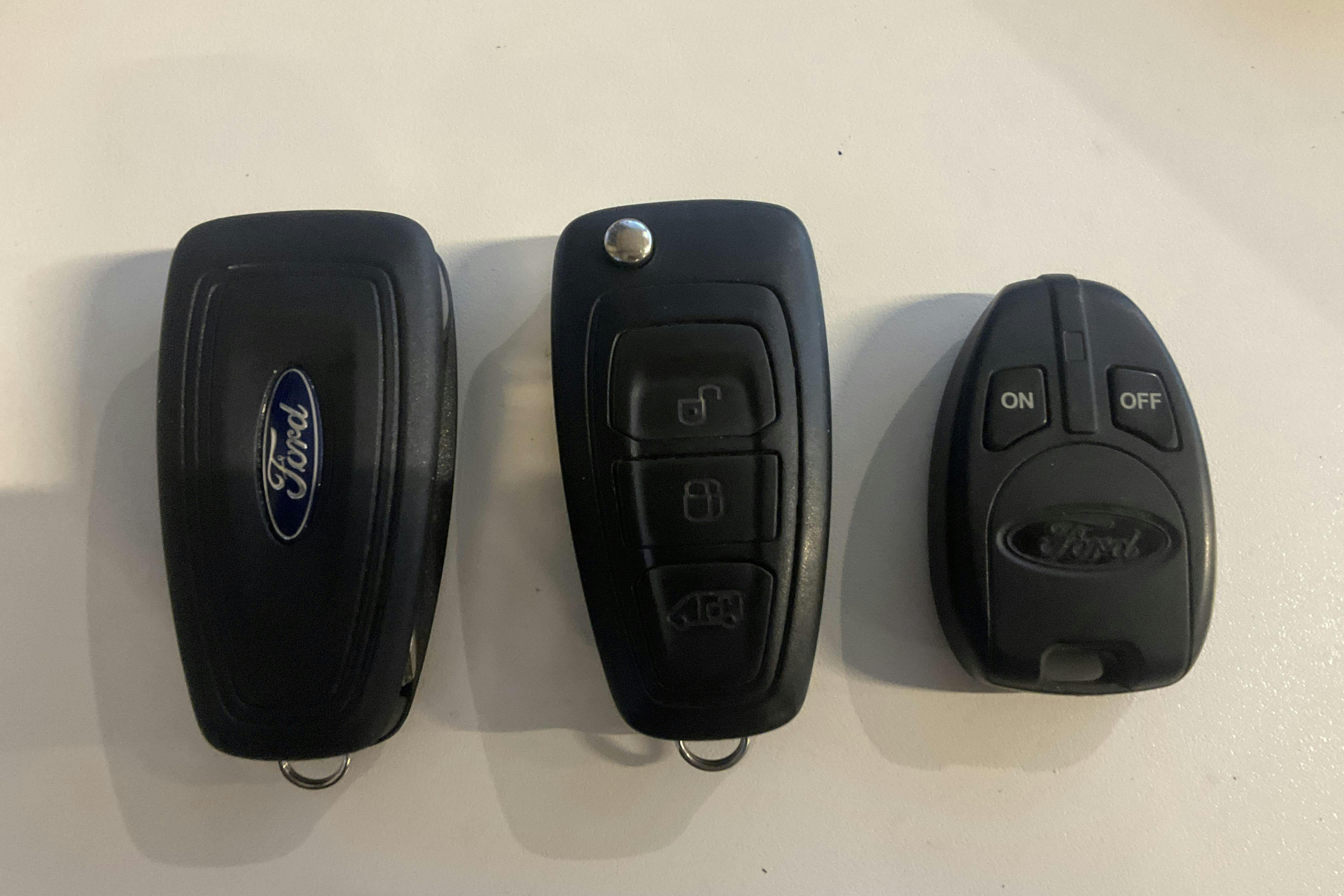 Presentation photo 16 of 16: Ford Transit 350 2.0 TDCi 2WD Skåp (130hk) - 204 420 km - Manual - white - 2017