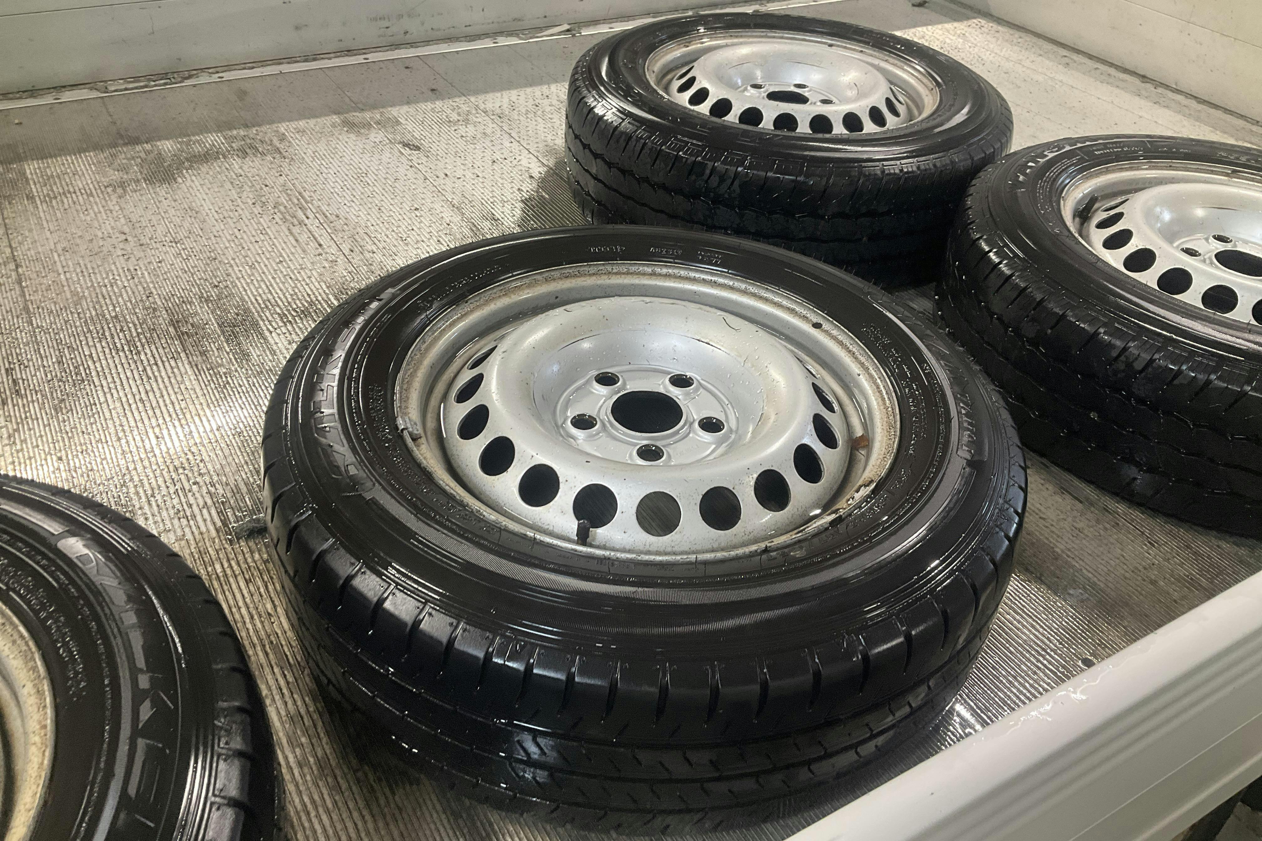 Presentation photo 14 of 14: VW Transporter T6 2.0 TDI BMT (150hk) - 212 920 km - Automatic - white - 2019