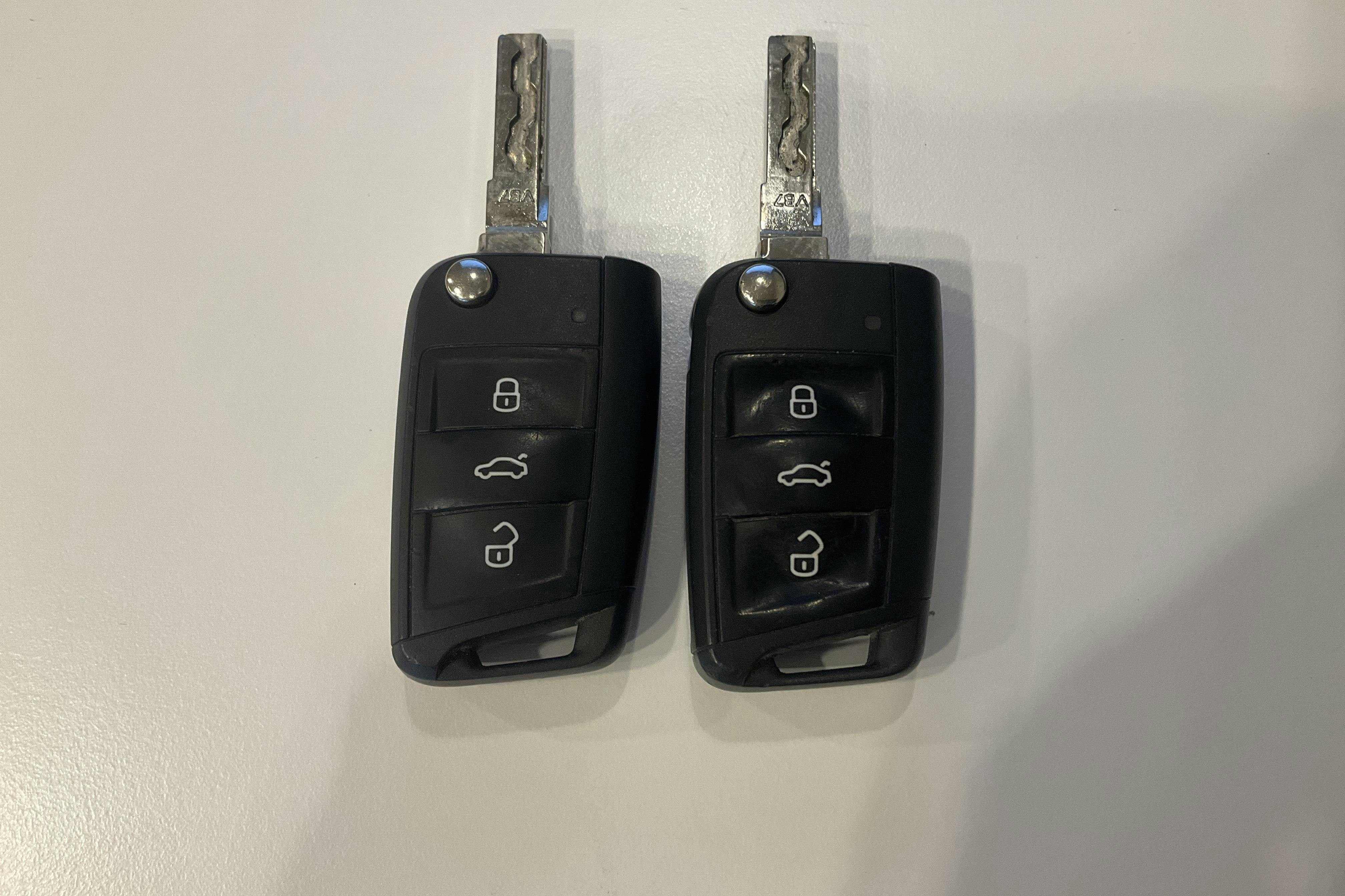 Zdjęcie prezentacyjne 18 z 18: VW Golf VII 1.0 TSI Sportscombi (110hk) - 109 330 km - Automatyczna - Dark Grey - 2018