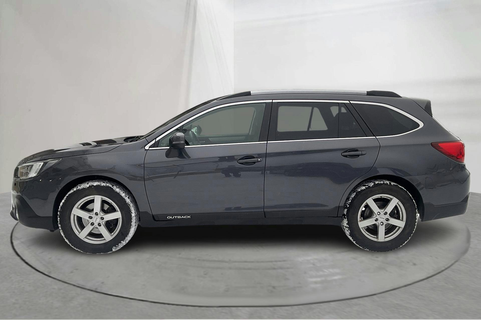 Präsentationsfoto 2 von 14: Subaru Outback 2.5i 4WD (175hk) - 101 400 Kilometer - Verkaufsautomat - grau - 2019