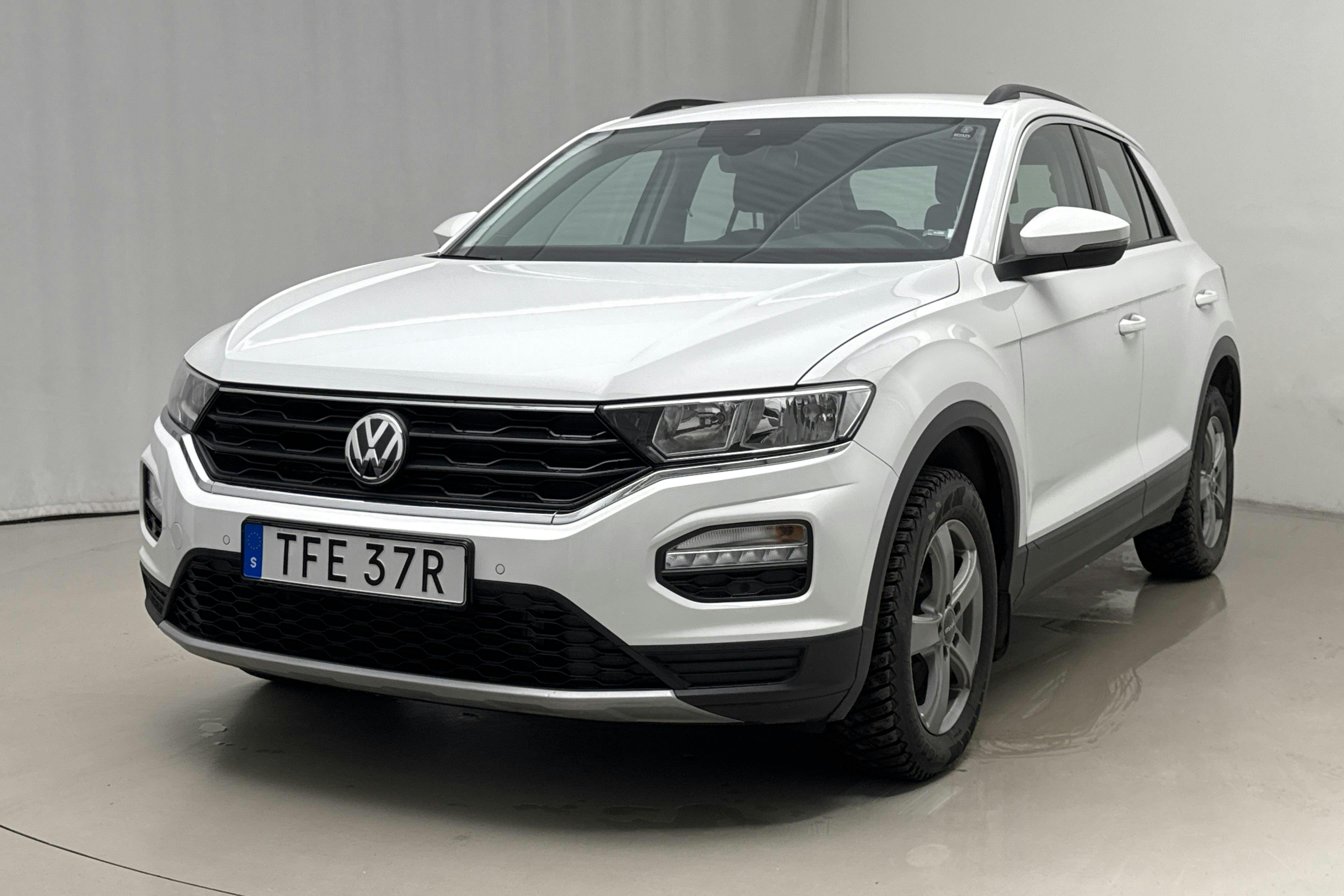 Presentationsfoto 1 av 20: VW T-Roc 2.0 TSI 4Motion (190hk) - 14 349 mil - Automat - vit - 2020