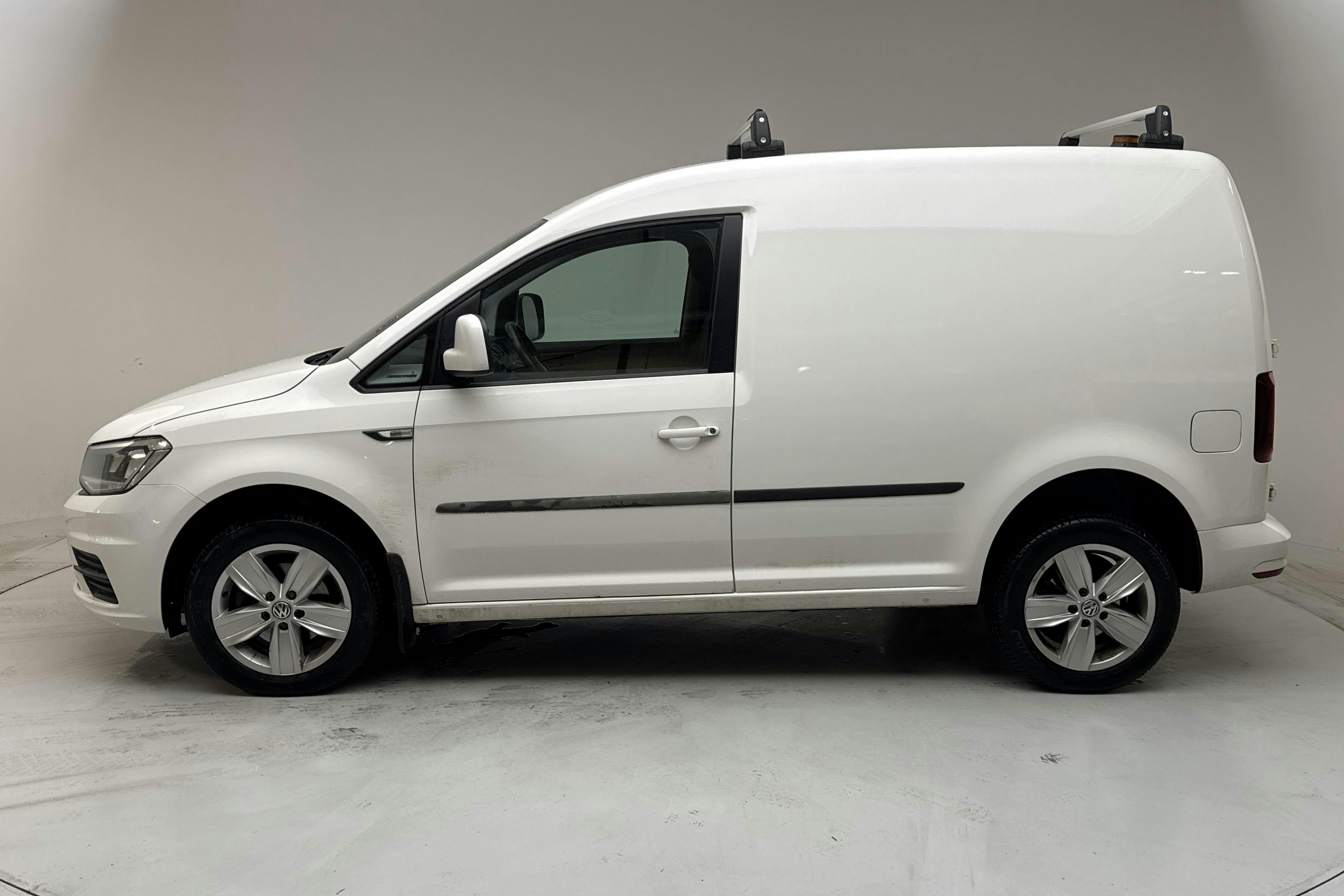 Presentation photo 2 of 11: VW Caddy 2.0 TDI Skåp 4MOTION (150hk) - 231 420 km - Automatic - white - 2019