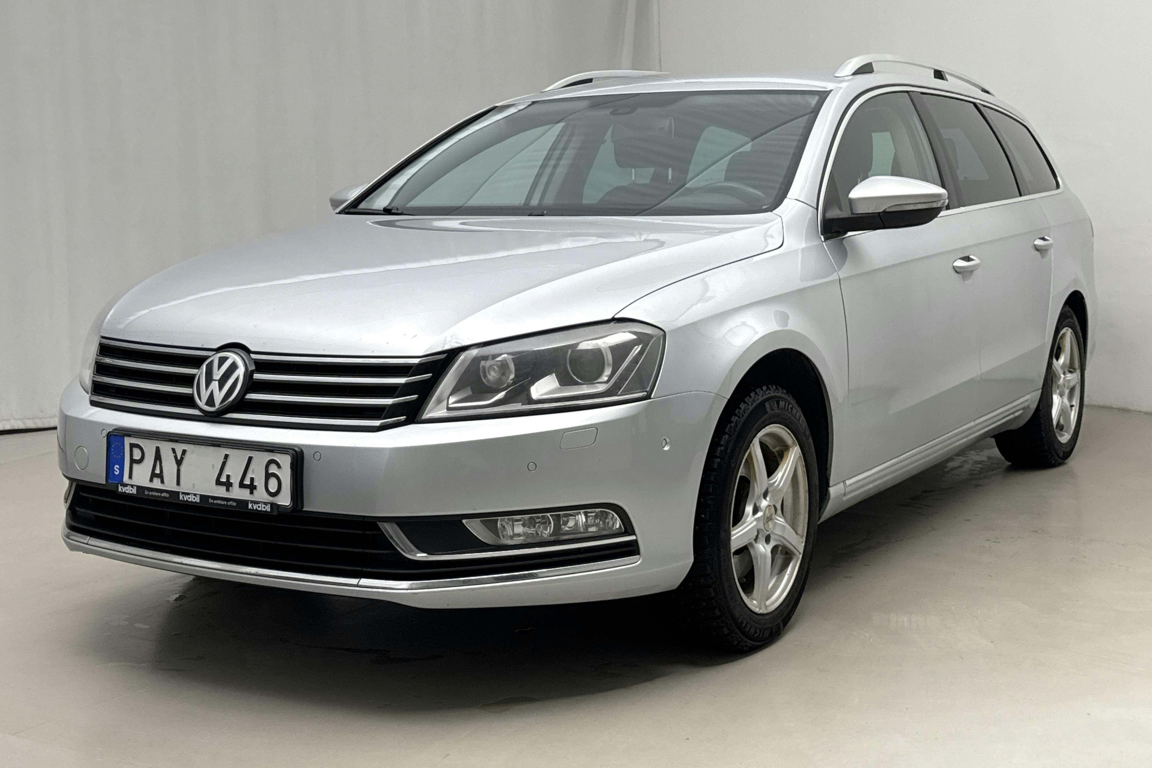 Esitlusfoto 1 aadressil 17: VW Passat 1.4 TSI EcoFuel Variant (150hk) - 225 610 km - Käsitsi - hõbe - 2013